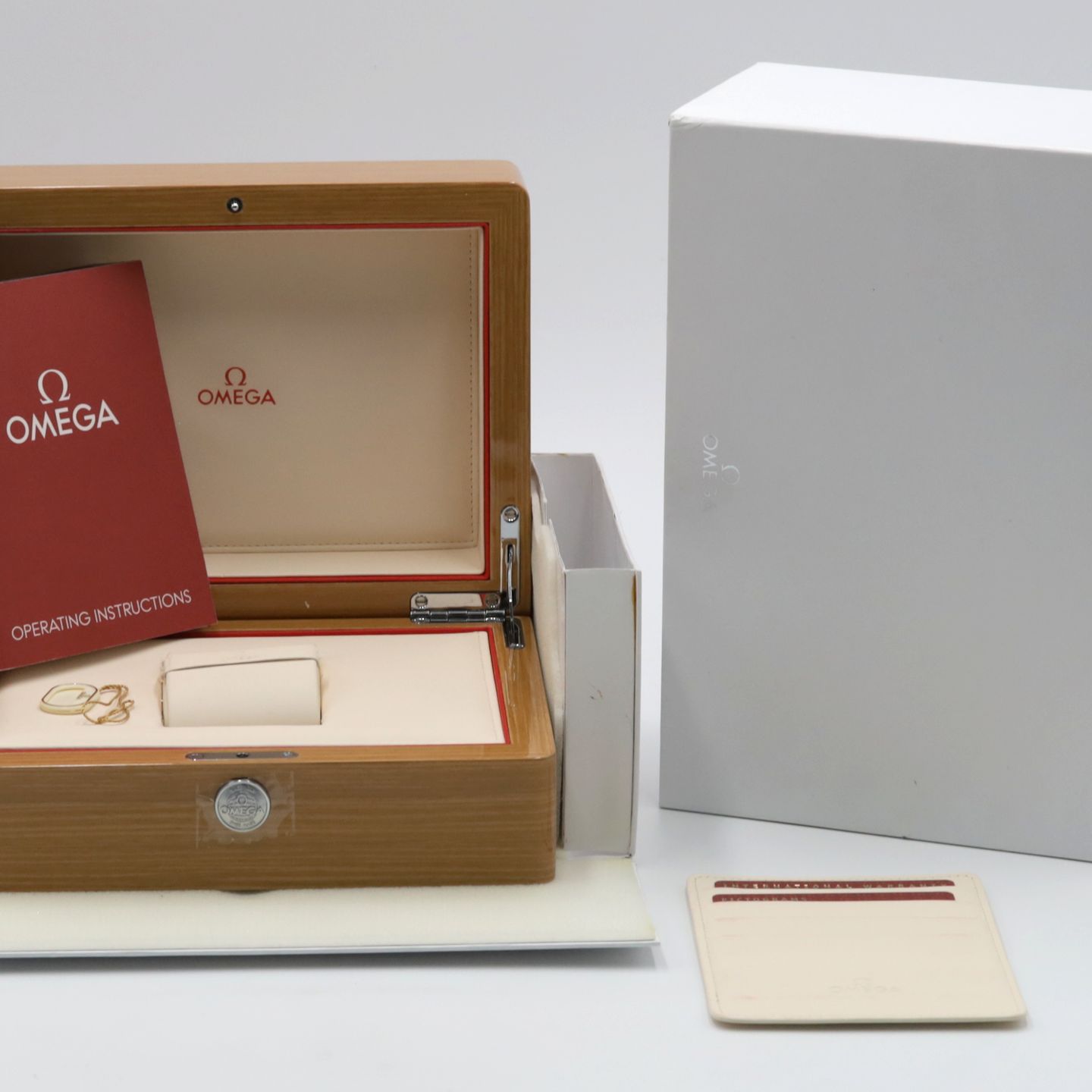 Omega Seamaster Diver 300 M 212.30.42.50.01.001 (Unknown (random serial)) - Black dial 42 mm Steel case (8/8)