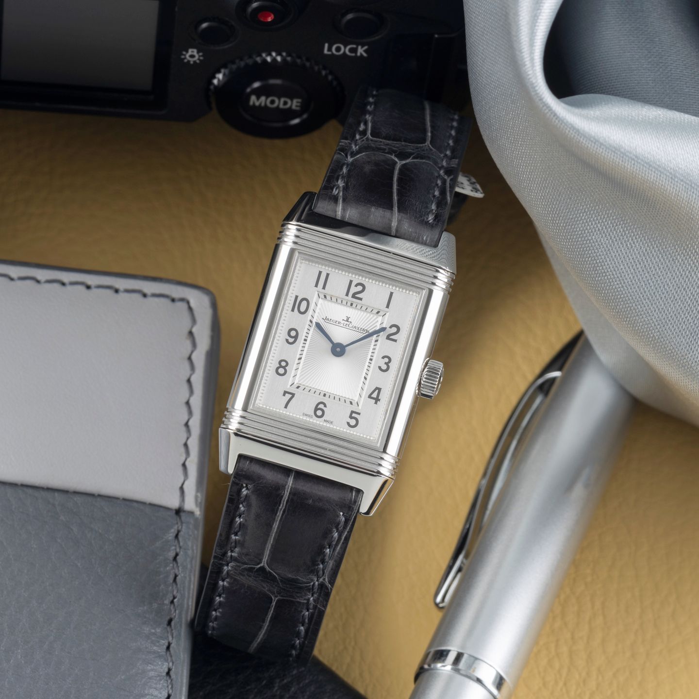 Jaeger-LeCoultre Reverso Q2618430 - (1/8)