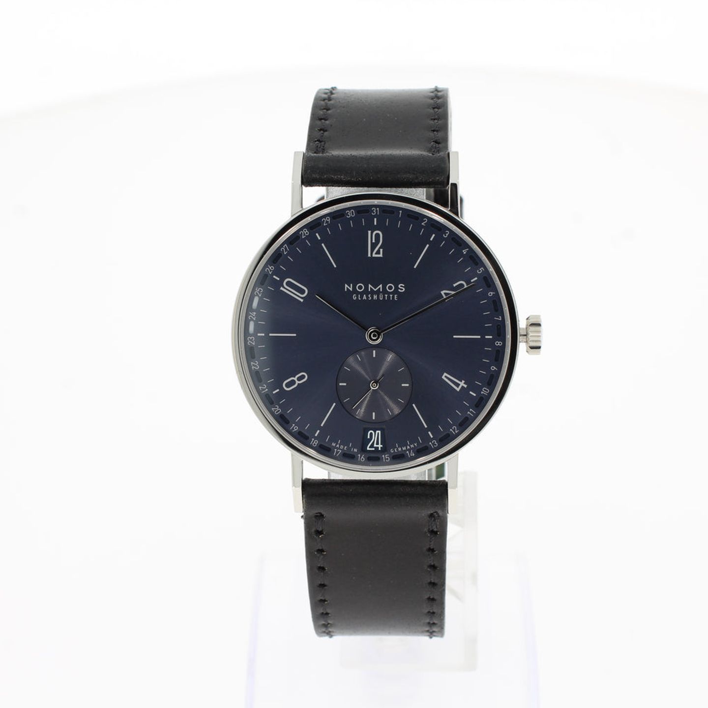 NOMOS Tangente 136 - (1/3)