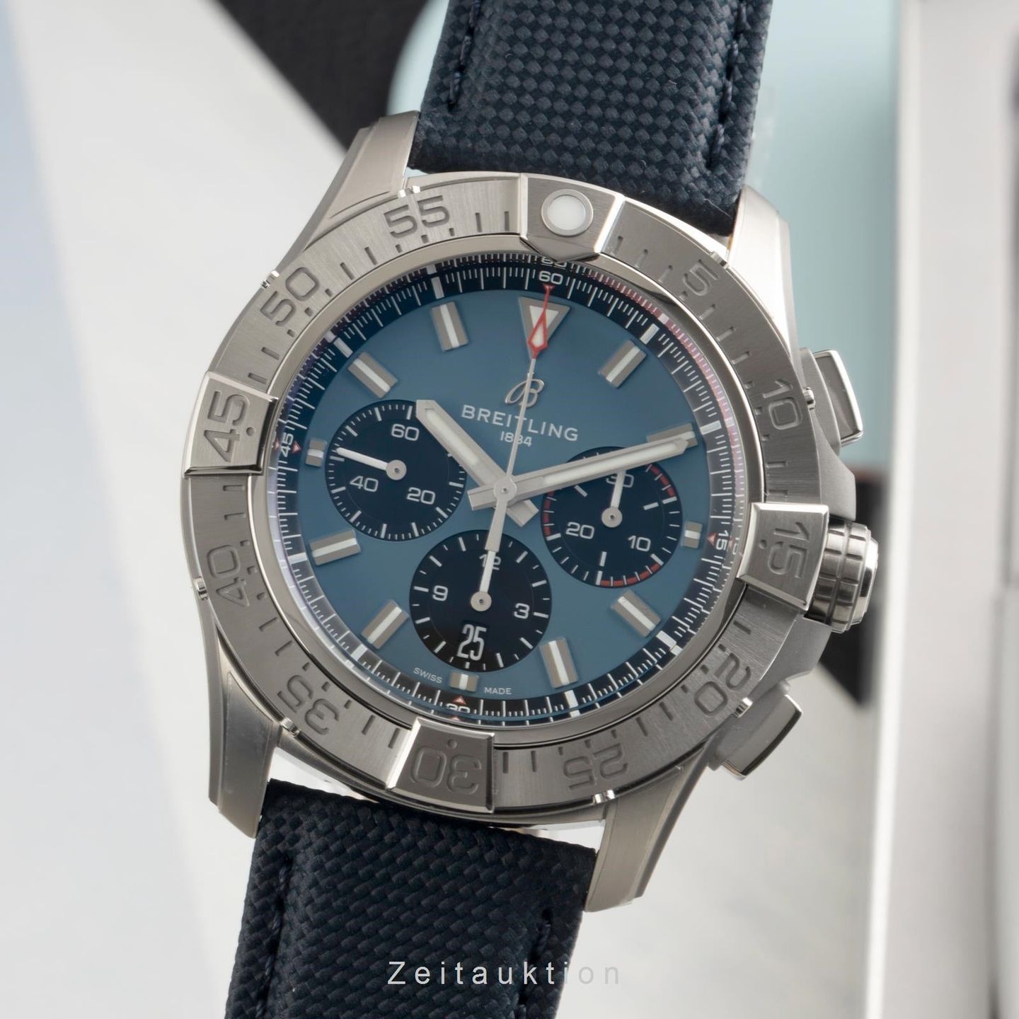 Breitling Super Avenger EB0148101C1X1 - (1/8)
