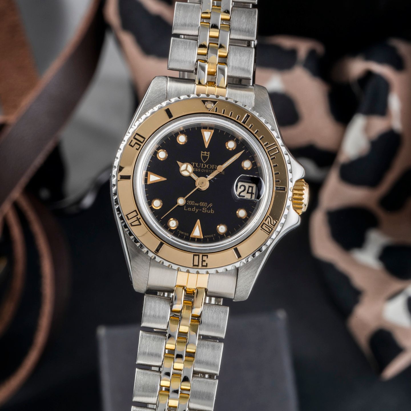 Tudor Prince Oysterdate 96093 (1995) - 27 mm Gold/Steel case (3/8)