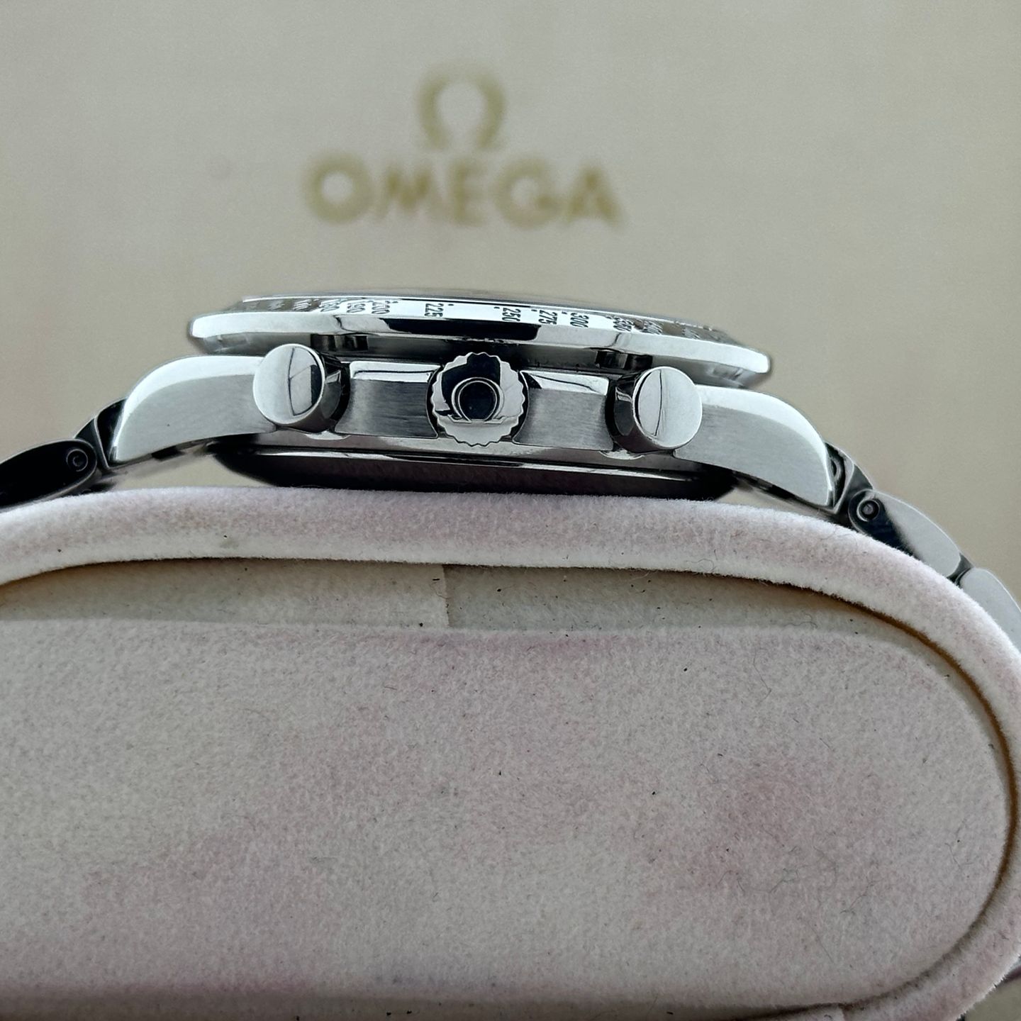 Omega Speedmaster Date 3513.51 (2001) - Zwart wijzerplaat 39mm Staal (3/8)