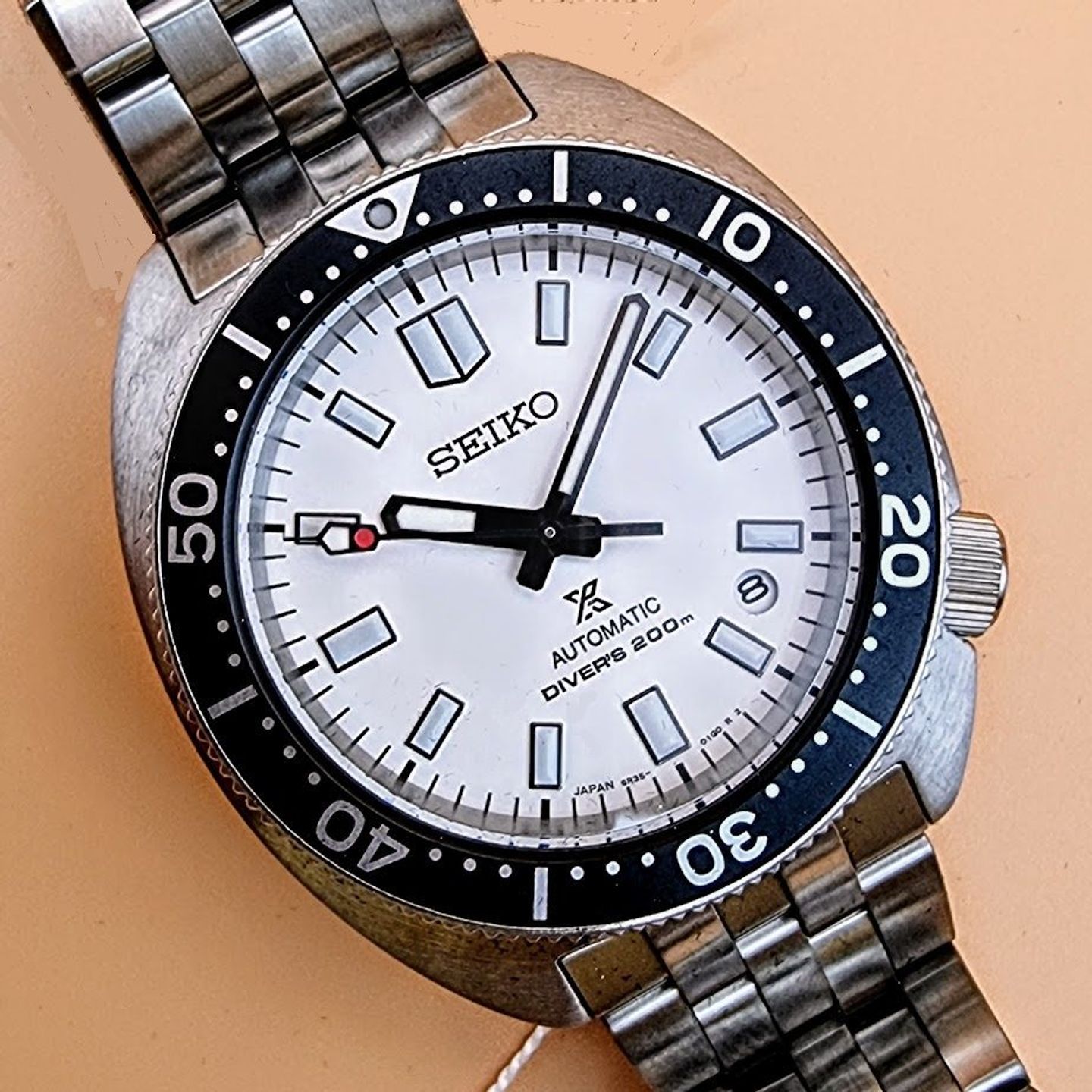 Seiko Prospex SPB313J1 (2025) - White dial 41 mm Steel case (2/8)