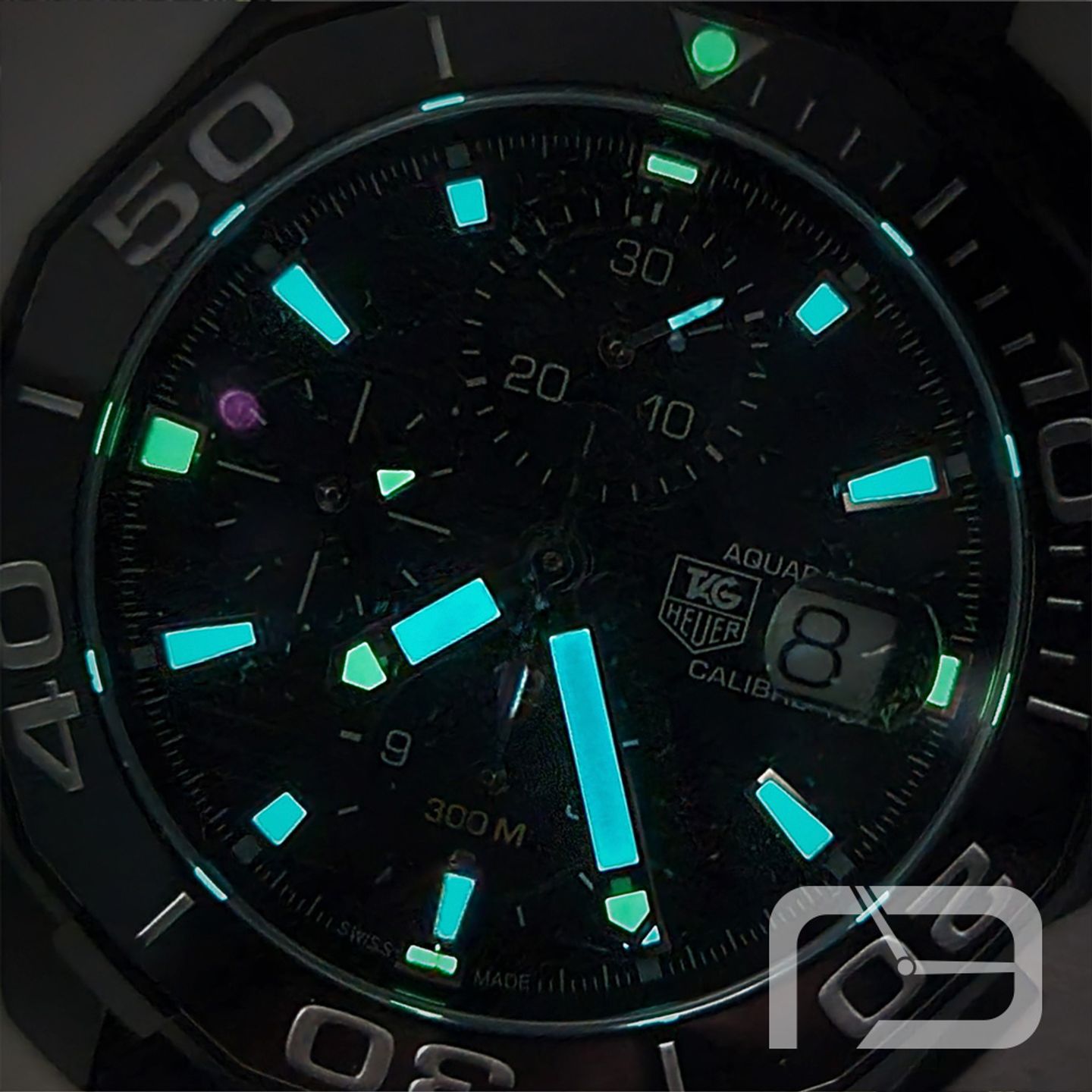 TAG Heuer Aquaracer 300M CAY218A.FC6361 (2024) - Zwart wijzerplaat 43mm Titanium (5/8)