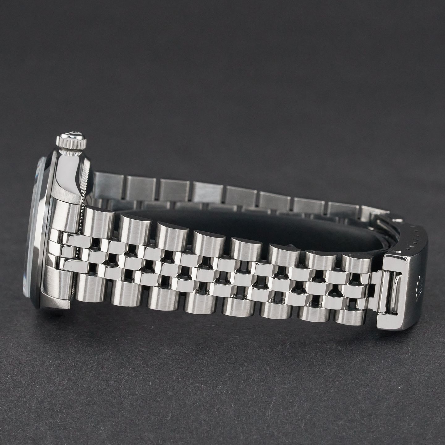 Rolex Oyster Perpetual 31 67480 (1996) - Black dial 31 mm Steel case (5/8)