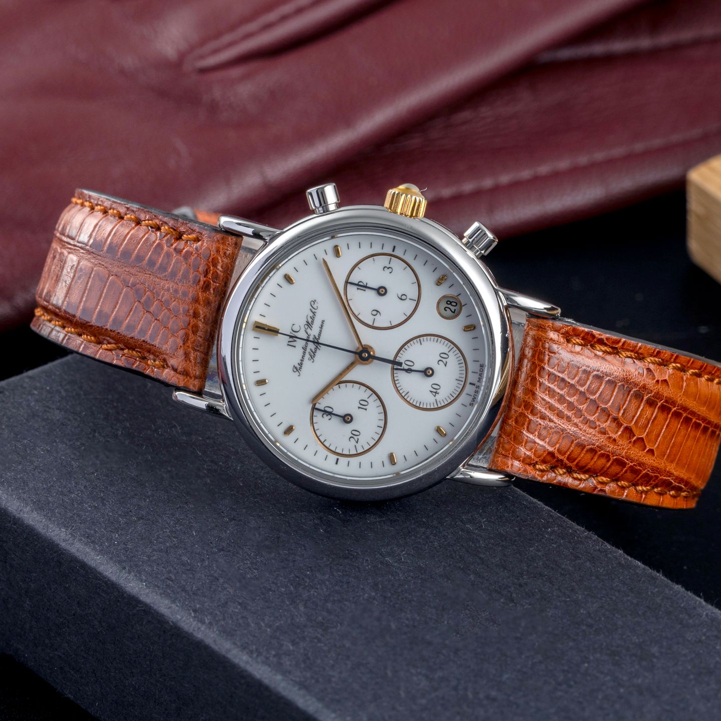 IWC Portofino Chronograph IW373004 (1992) - White dial 29 mm Steel case (2/8)