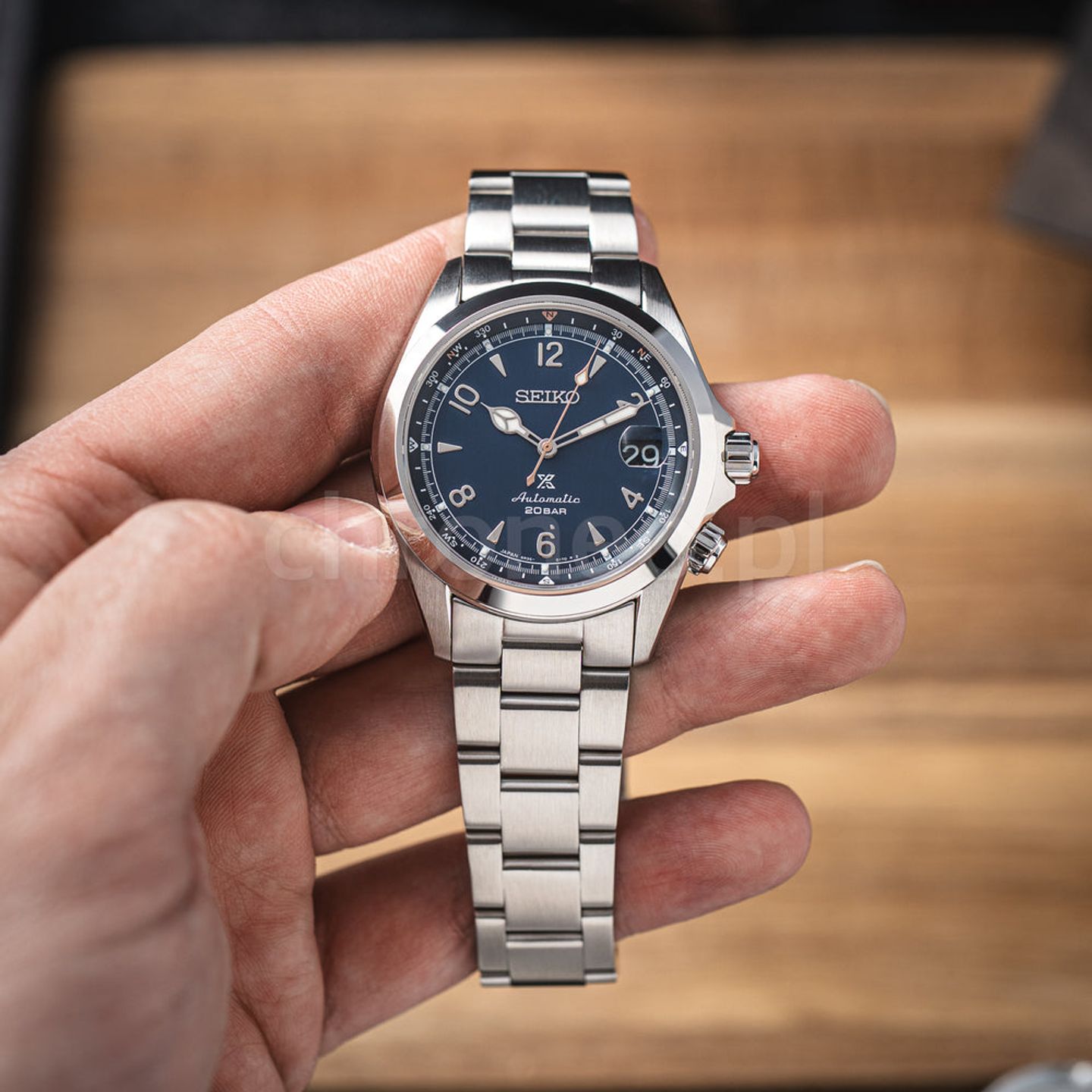 Unknown Unknown SPB531J1 (2025) - (2/8)