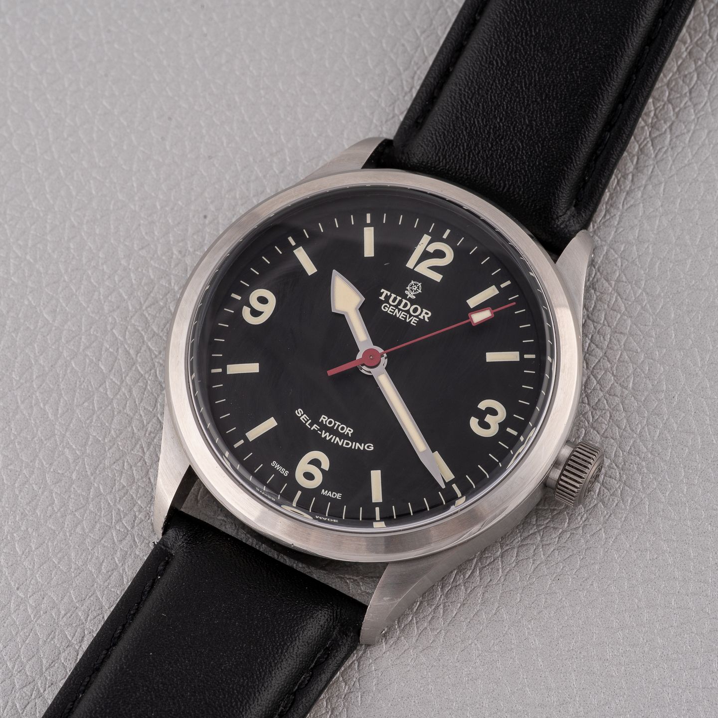 Tudor Heritage Ranger 79910 (2015) - Black dial 41 mm Steel case (2/8)