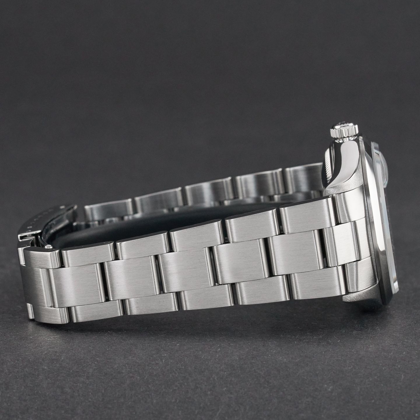 Rolex Oyster Perpetual Date 15200 (1999) - Grey dial 34 mm Steel case (7/8)