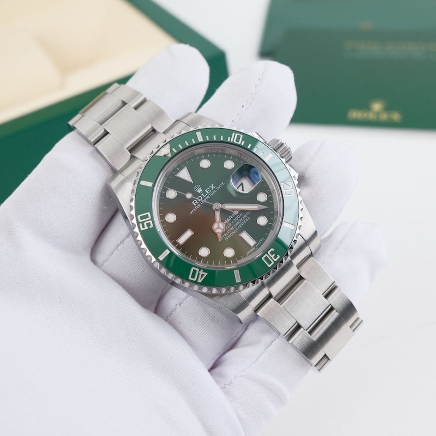 Rolex Submariner Date 116610LV (2017) - Green dial 40 mm Steel case (4/8)