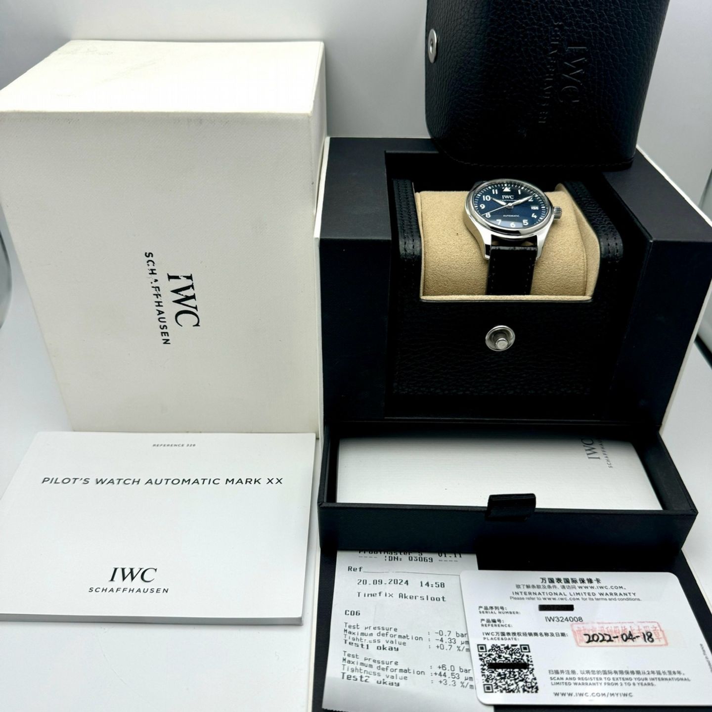 IWC Pilot's Watch Automatic 36 IW324008 (2022) - Blauw wijzerplaat 36mm Staal (10/10)