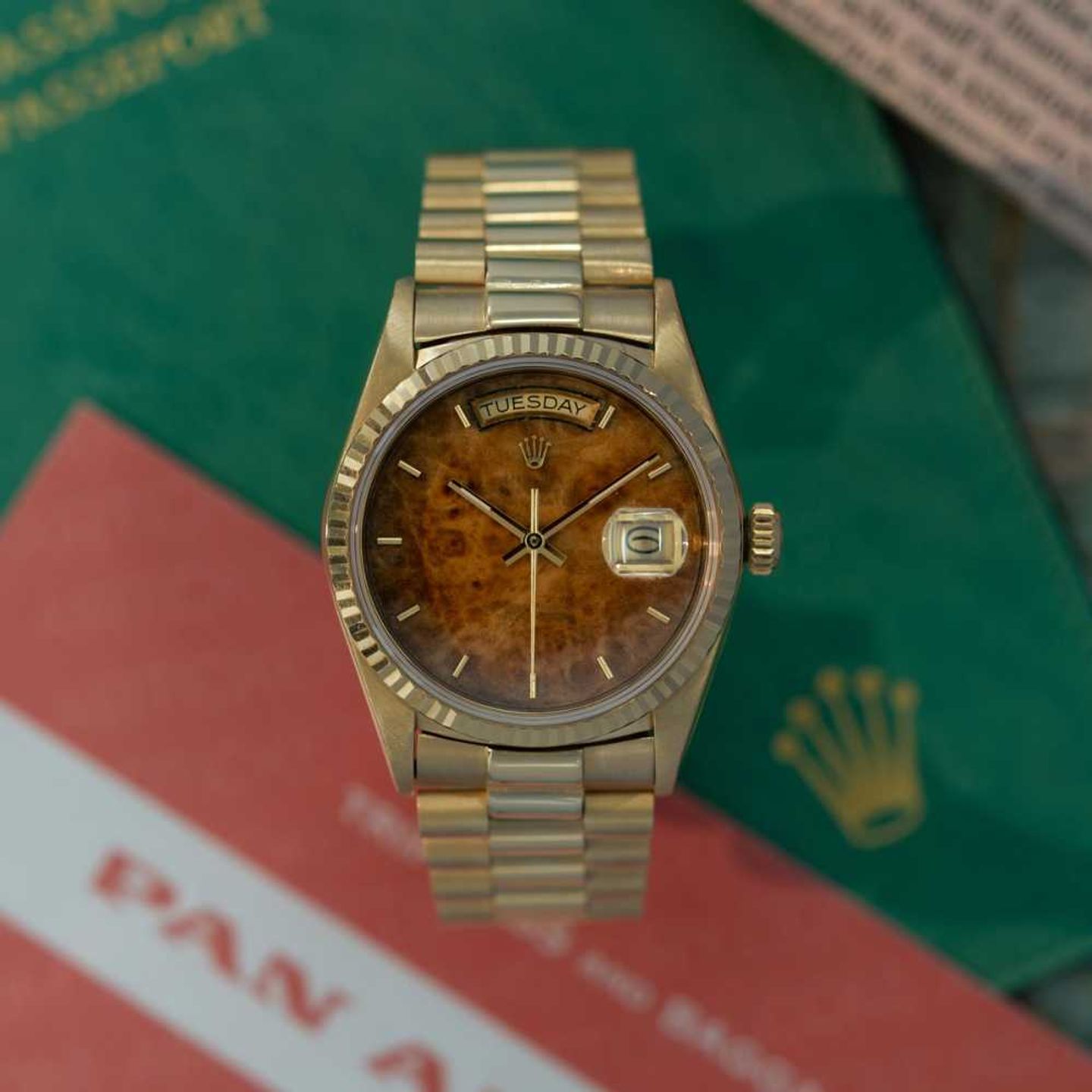 Rolex Day-Date 36 18038 (1986) - Bruin wijzerplaat 40mm Geelgoud (4/8)