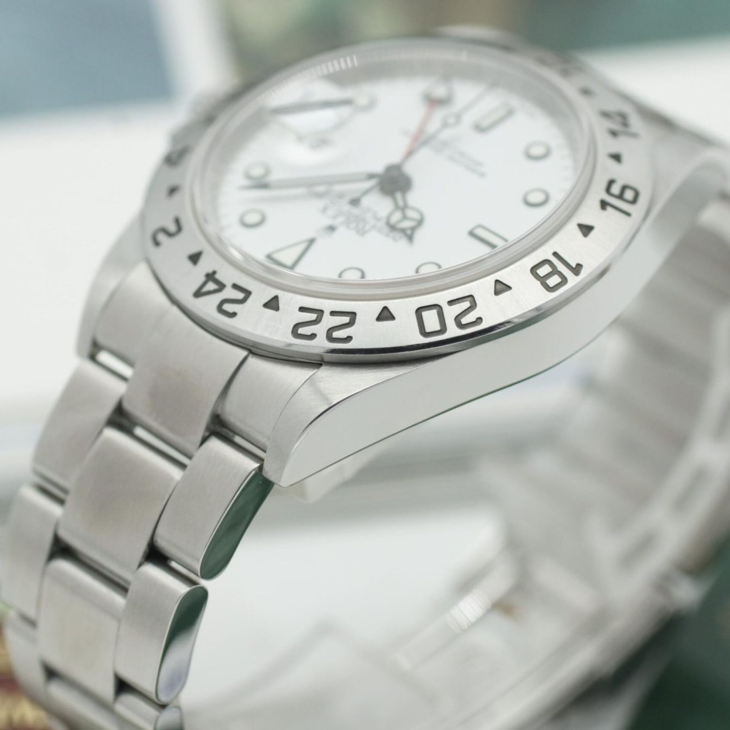 Rolex Explorer II 16570 (2010) - 40 mm Steel case (8/8)