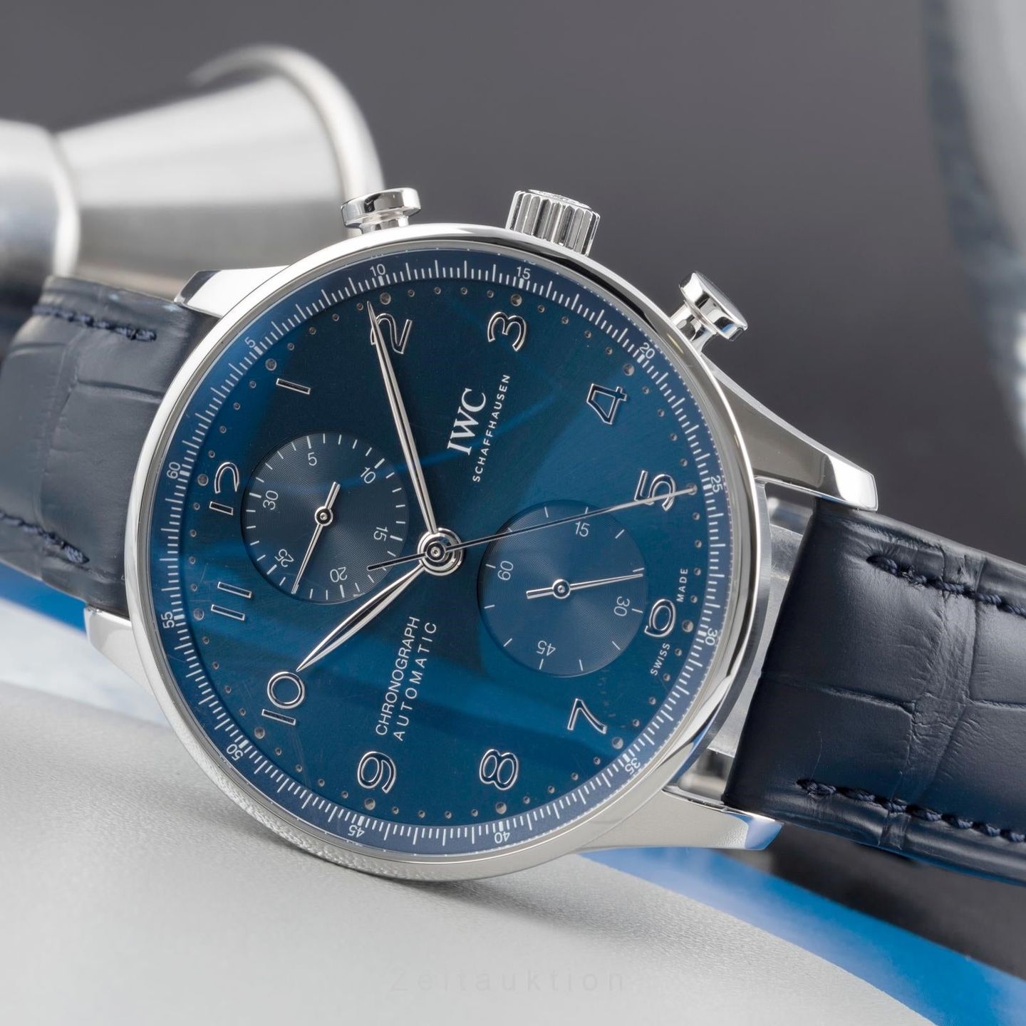 IWC Portuguese Chronograph IW371606 (Unknown (random serial)) - Blue dial 41 mm Steel case (2/8)