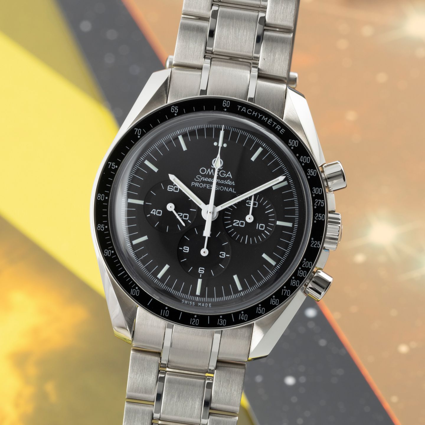 Omega Speedmaster Professional Moonwatch 311.30.42.30.01.005 (2015) - Black dial 42 mm Steel case (3/8)