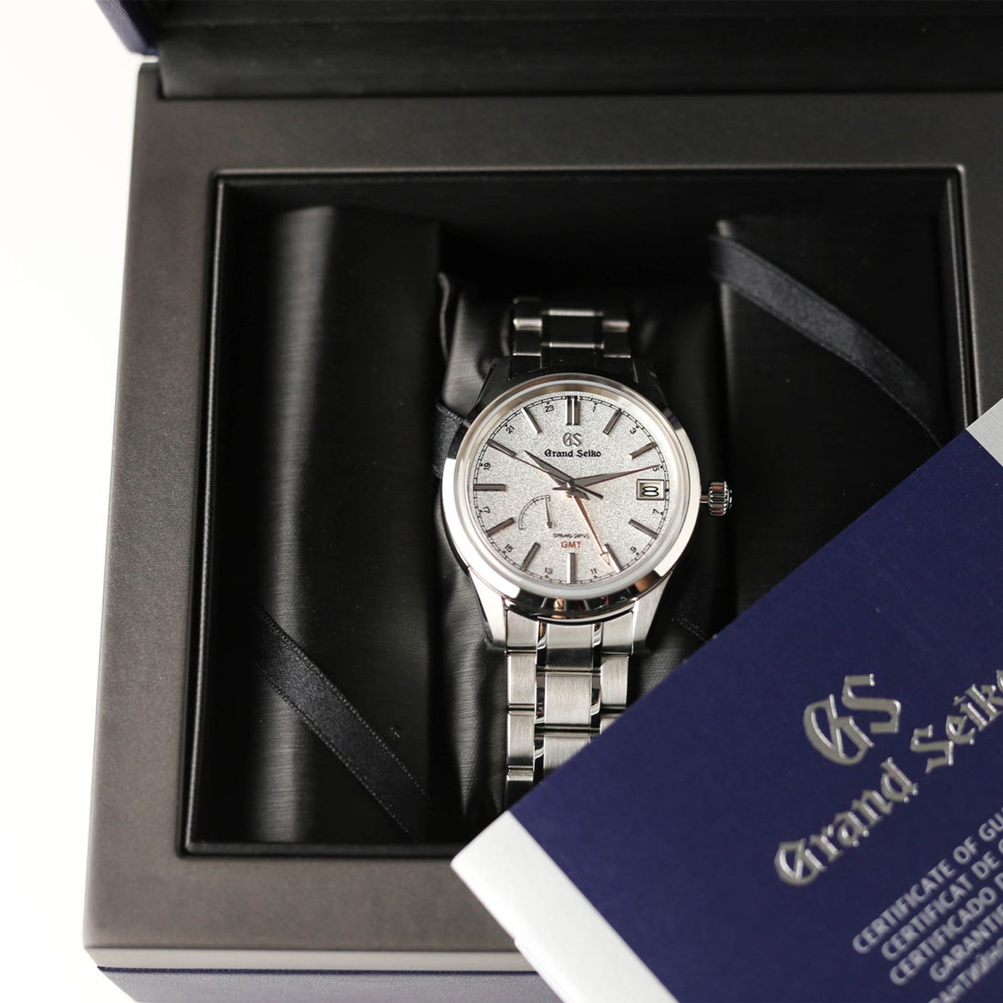 Grand Seiko Elegance Collection SBGE269 (2022) - Silver dial 40 mm Steel case (2/6)