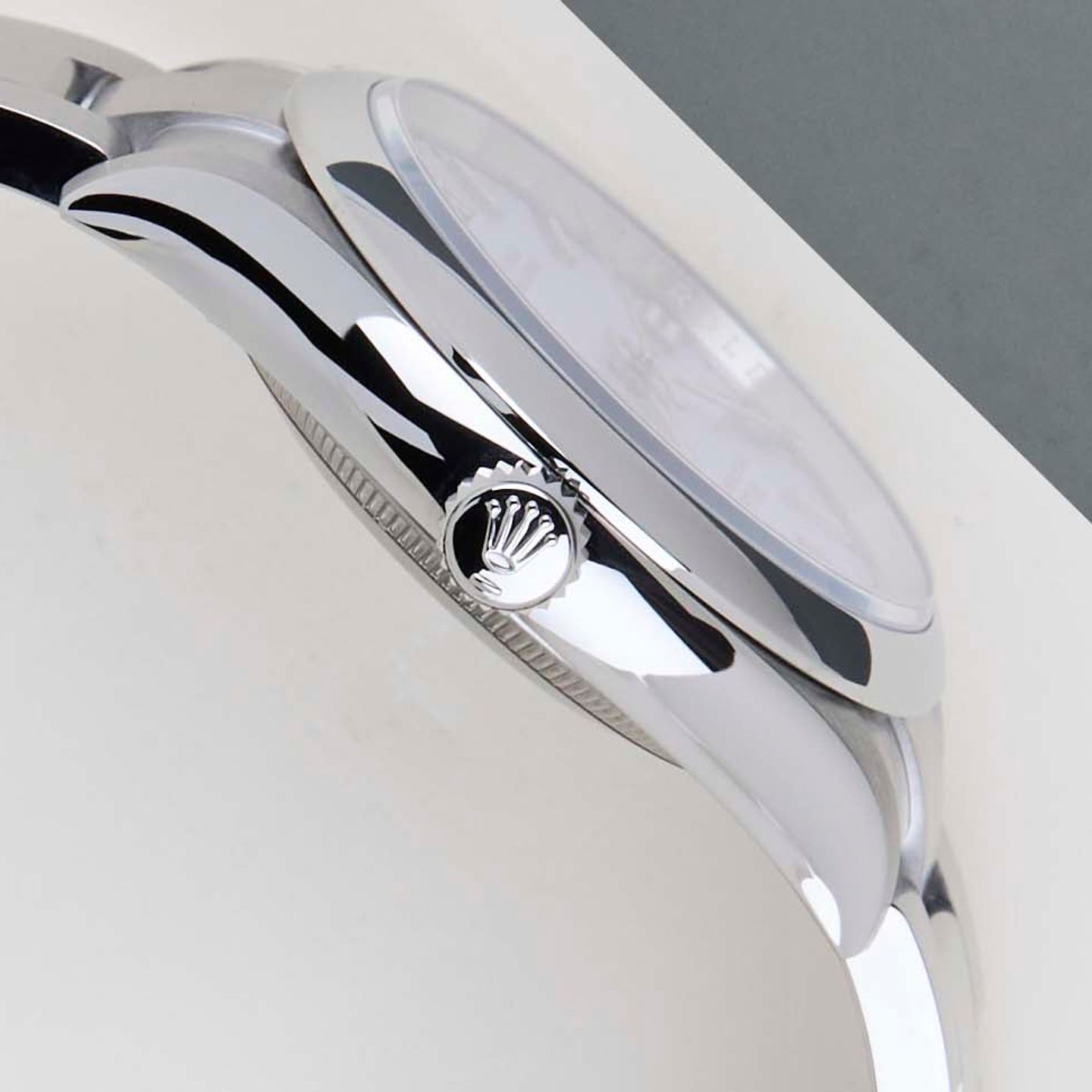 Rolex Oyster Perpetual 36 126000 - (8/8)