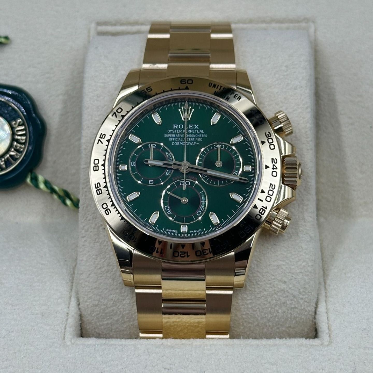 Rolex Daytona 116508 (2023) - Groen wijzerplaat 40mm Geelgoud (3/8)