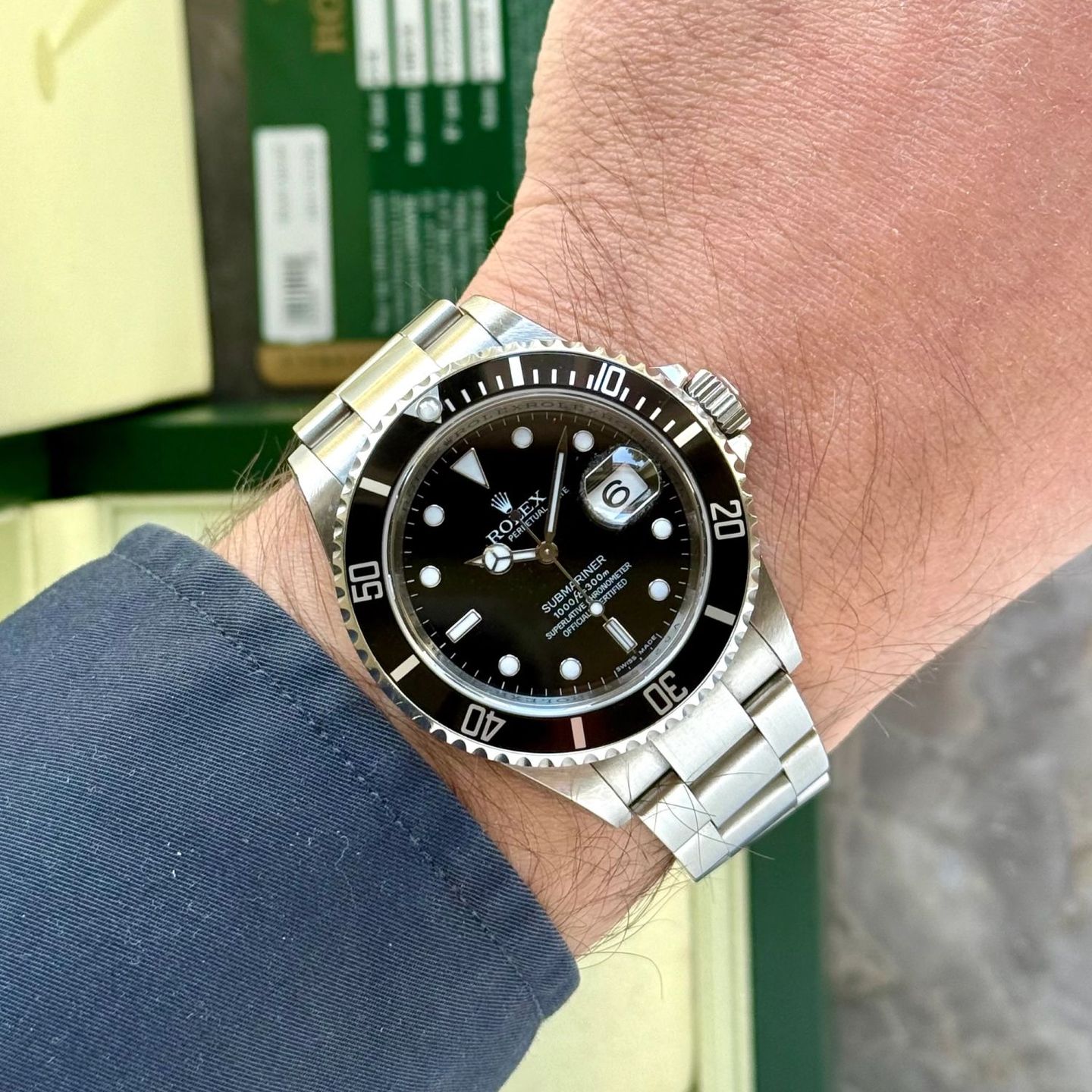 Rolex Submariner Date 16610T - (2/8)