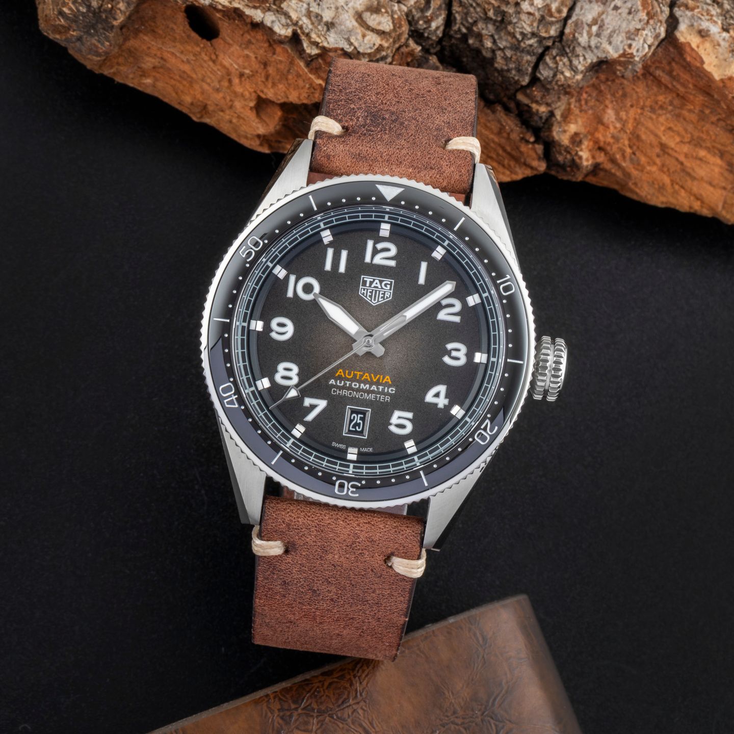 TAG Heuer Autavia WBE5114.FC8266 (Onbekend (willekeurig serienummer)) - Zwart wijzerplaat 42mm Staal (1/8)