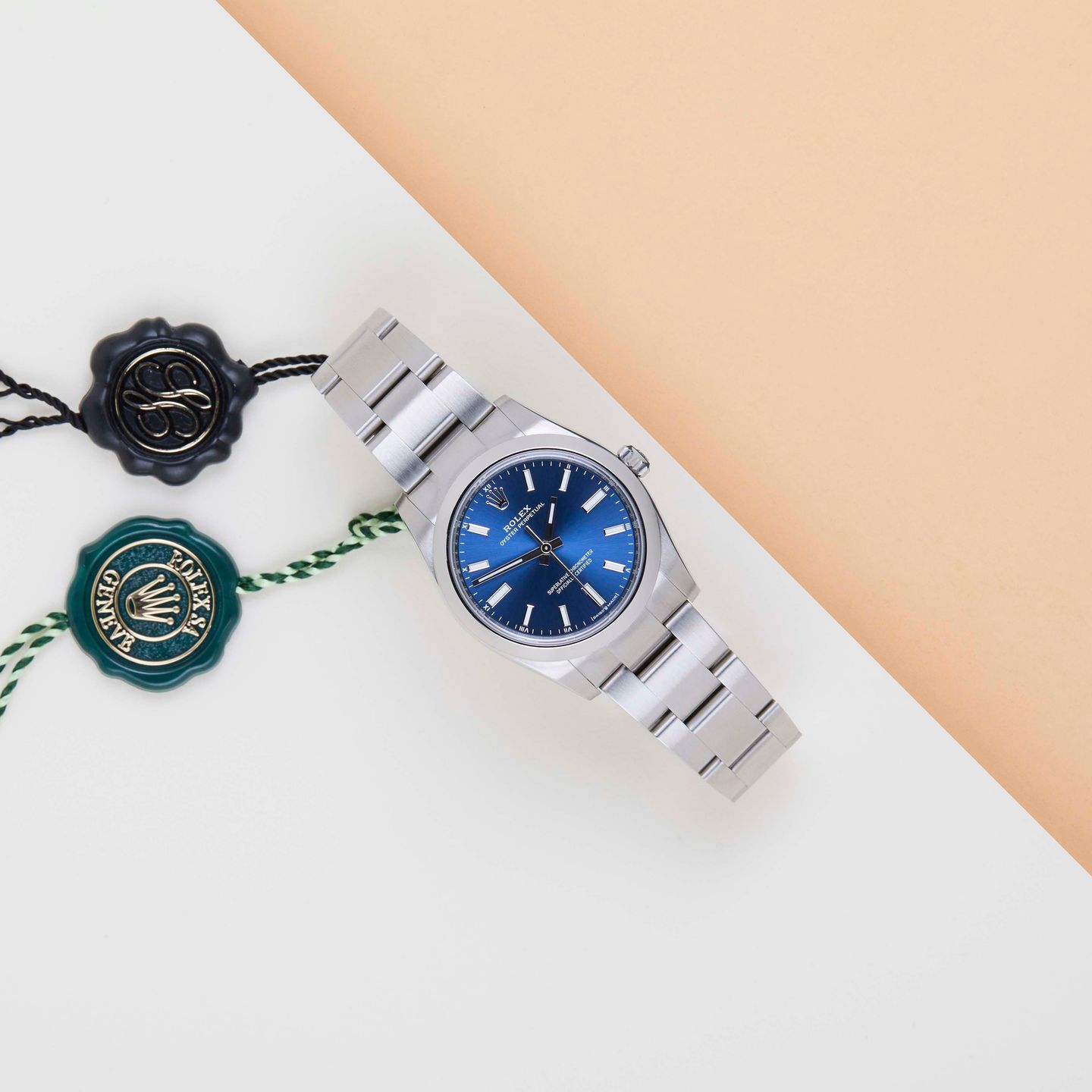 Rolex Oyster Perpetual 34 124200 - (2/8)