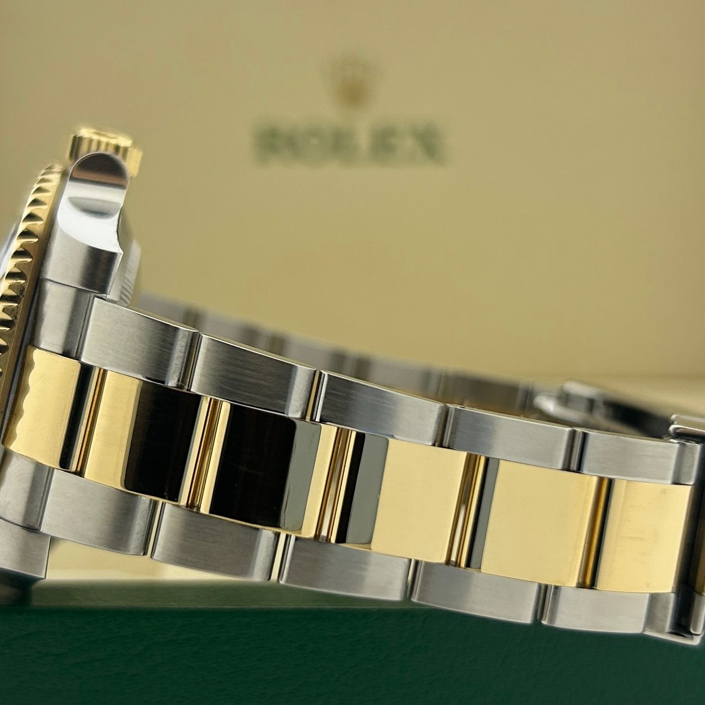 Rolex Submariner Date 116613LB - (6/8)