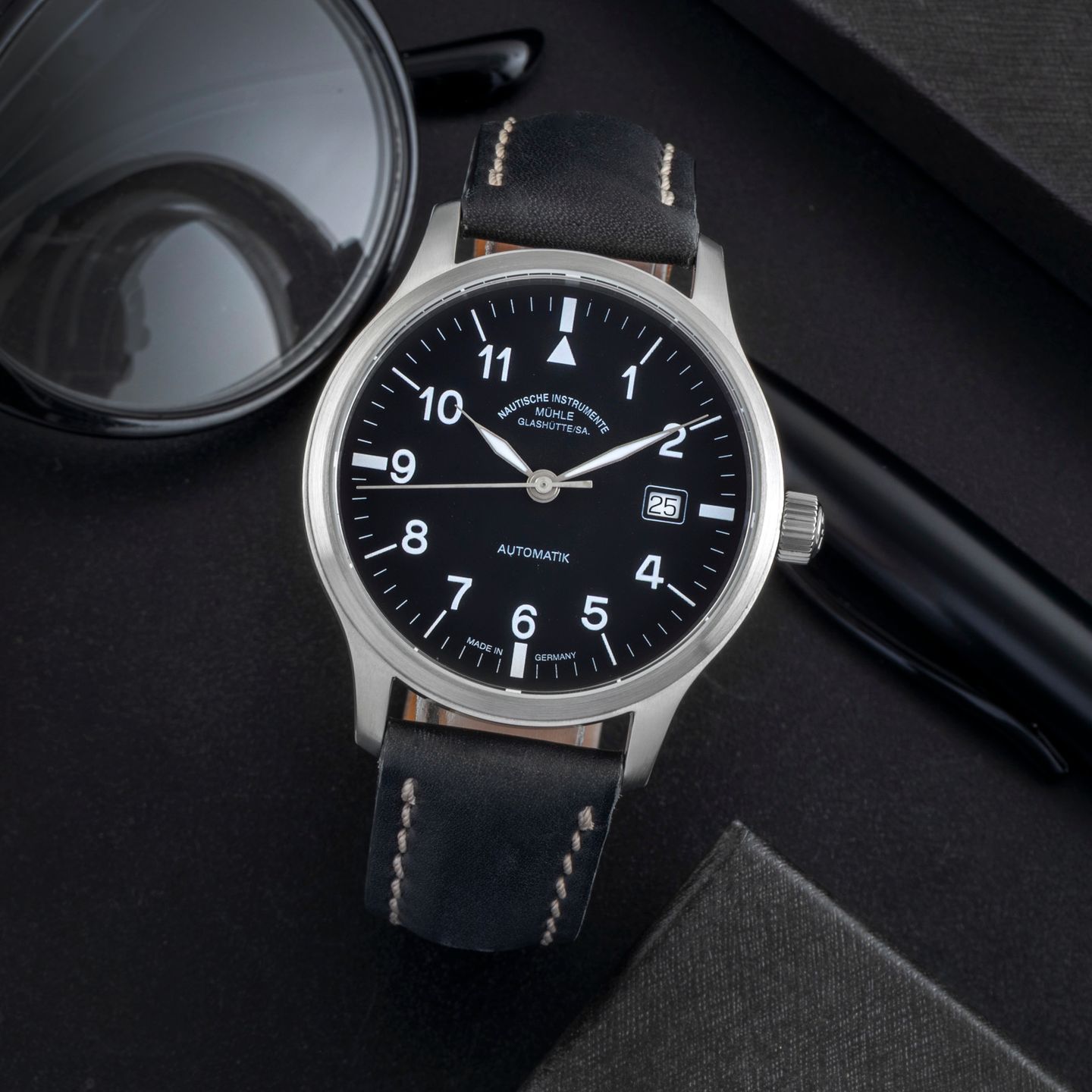 Mühle Glashütte Terrasport II M1-37-60 (2015) - Black dial 41 mm Steel case (1/8)