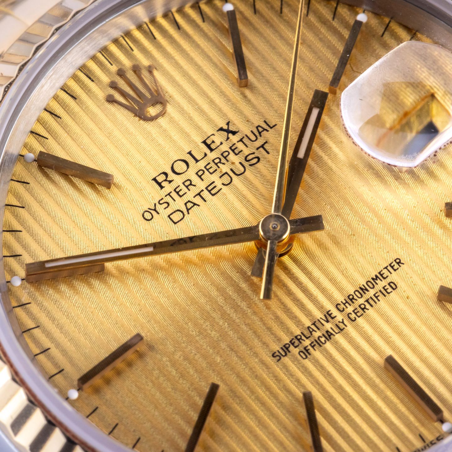 Rolex Datejust 36 16233 (1991) - Champagne dial 36 mm Gold/Steel case (2/8)