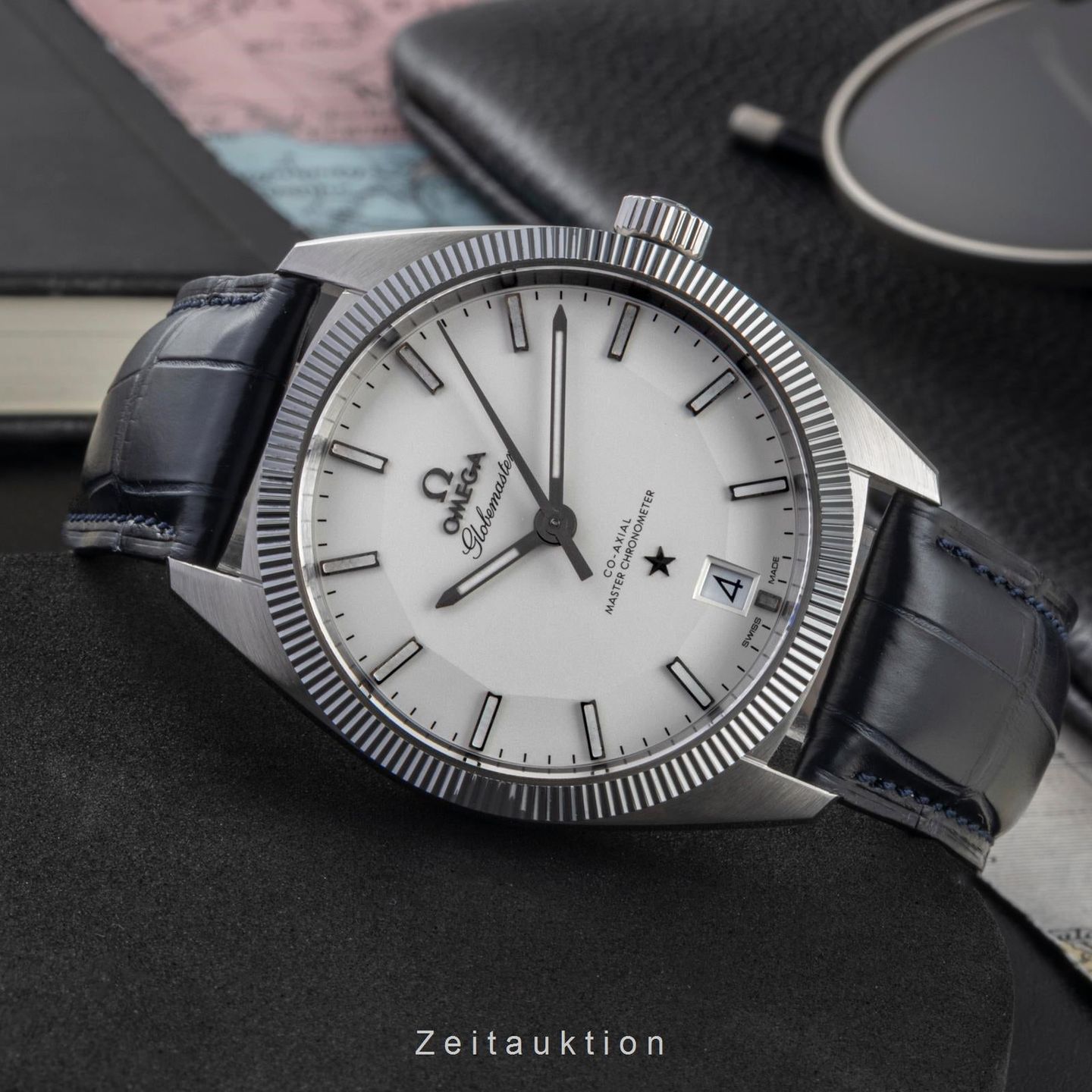 Omega Globemaster 130.33.39.21.02.001 - (2/8)