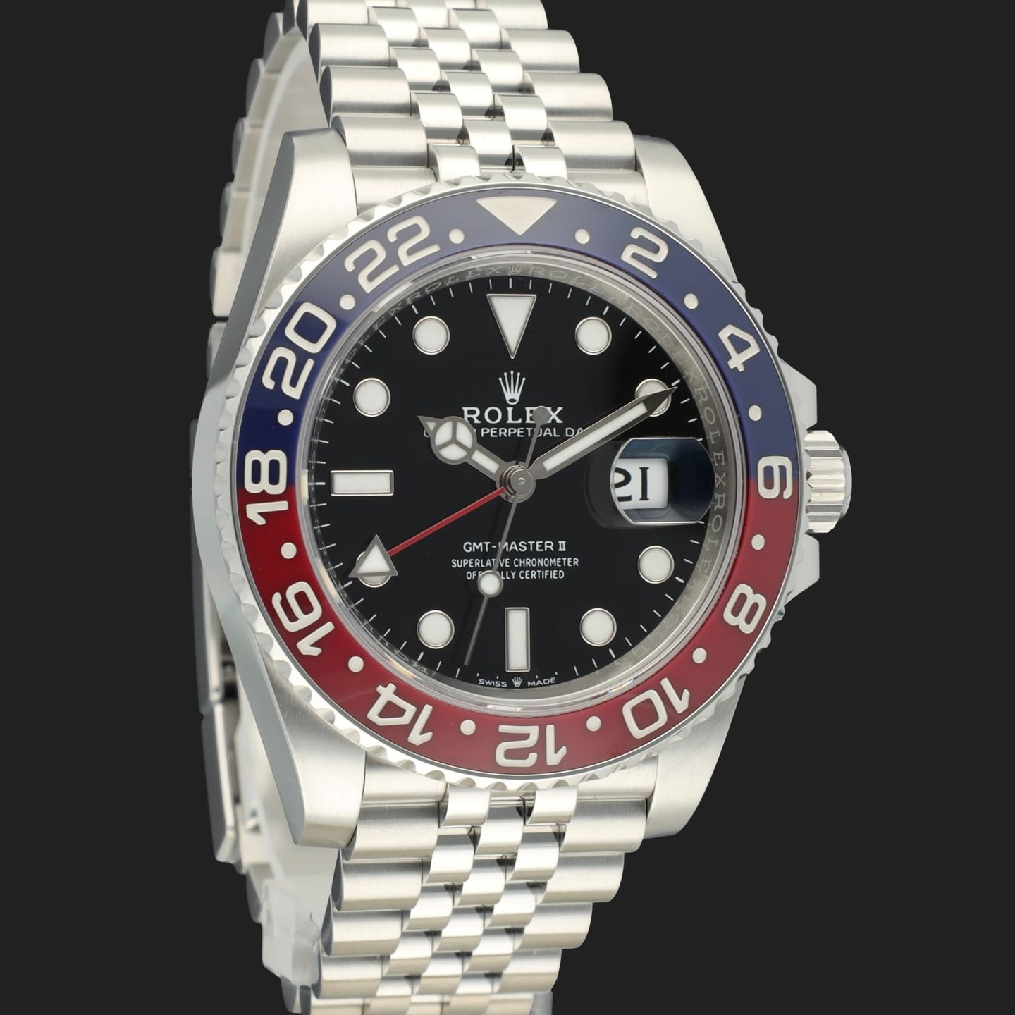 Rolex GMT-Master II 126710BLRO (2024) - Black dial 40 mm Steel case (4/8)