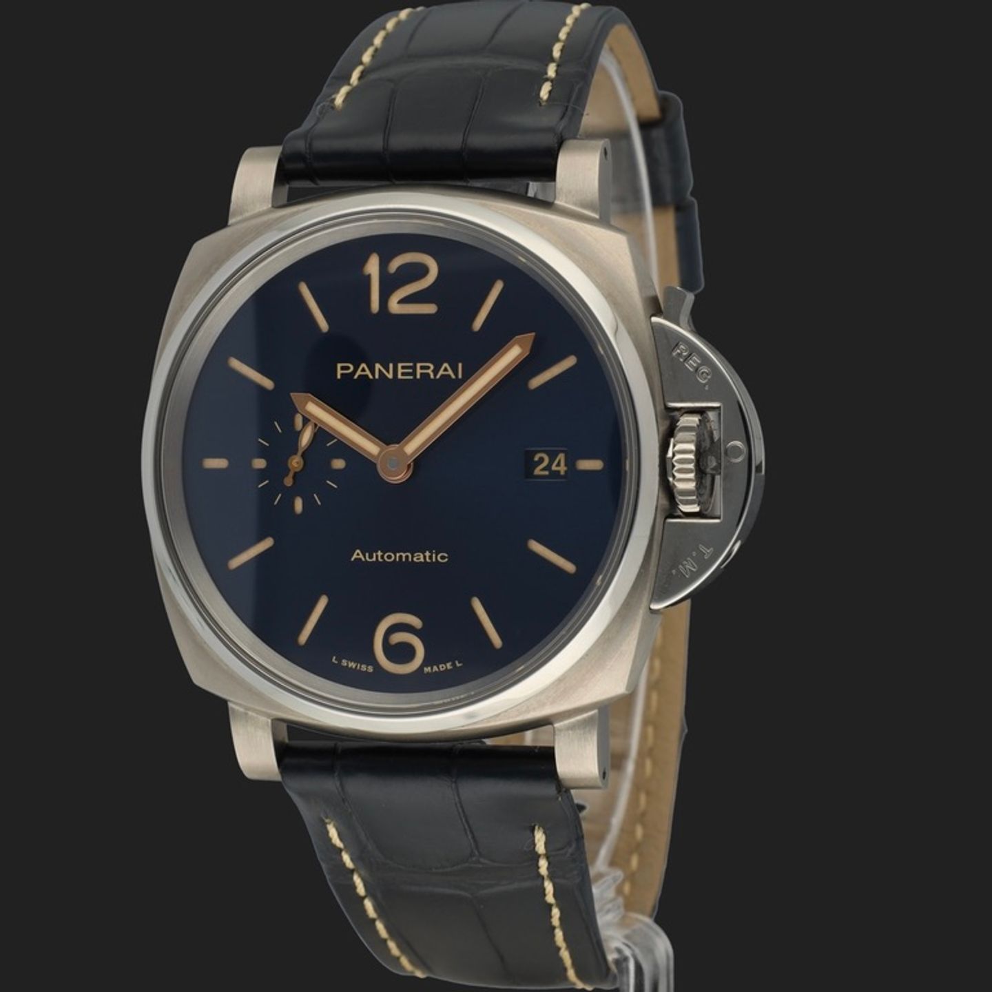 Panerai Luminor Due PAM00927 (2022) - Blue dial 42 mm Titanium case (1/8)