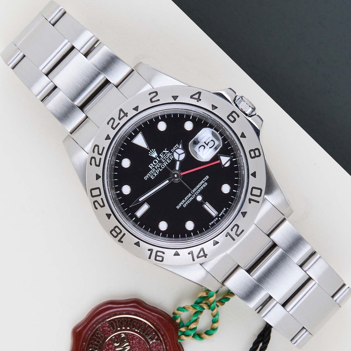 Rolex Explorer II 16570 (2002) - 40 mm Steel case (1/8)