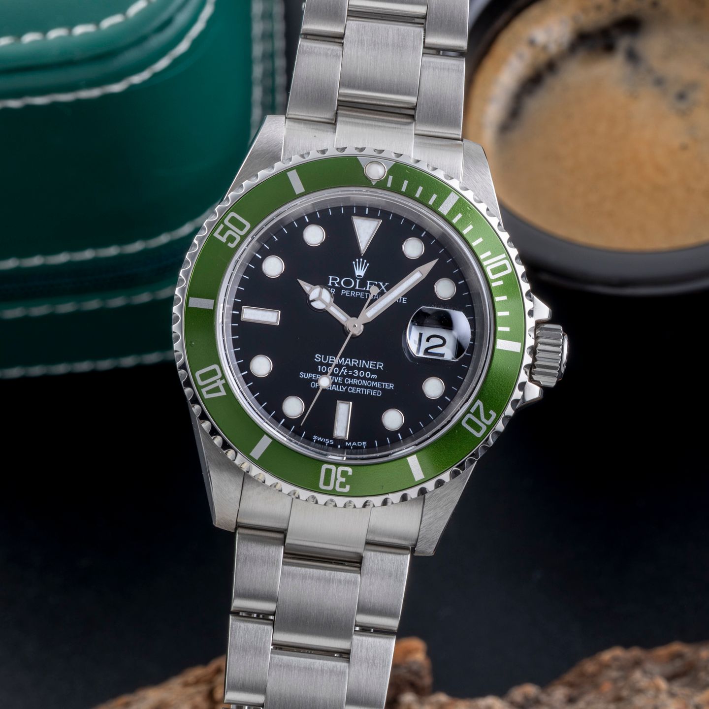 Rolex Submariner Date 16610T - (3/8)