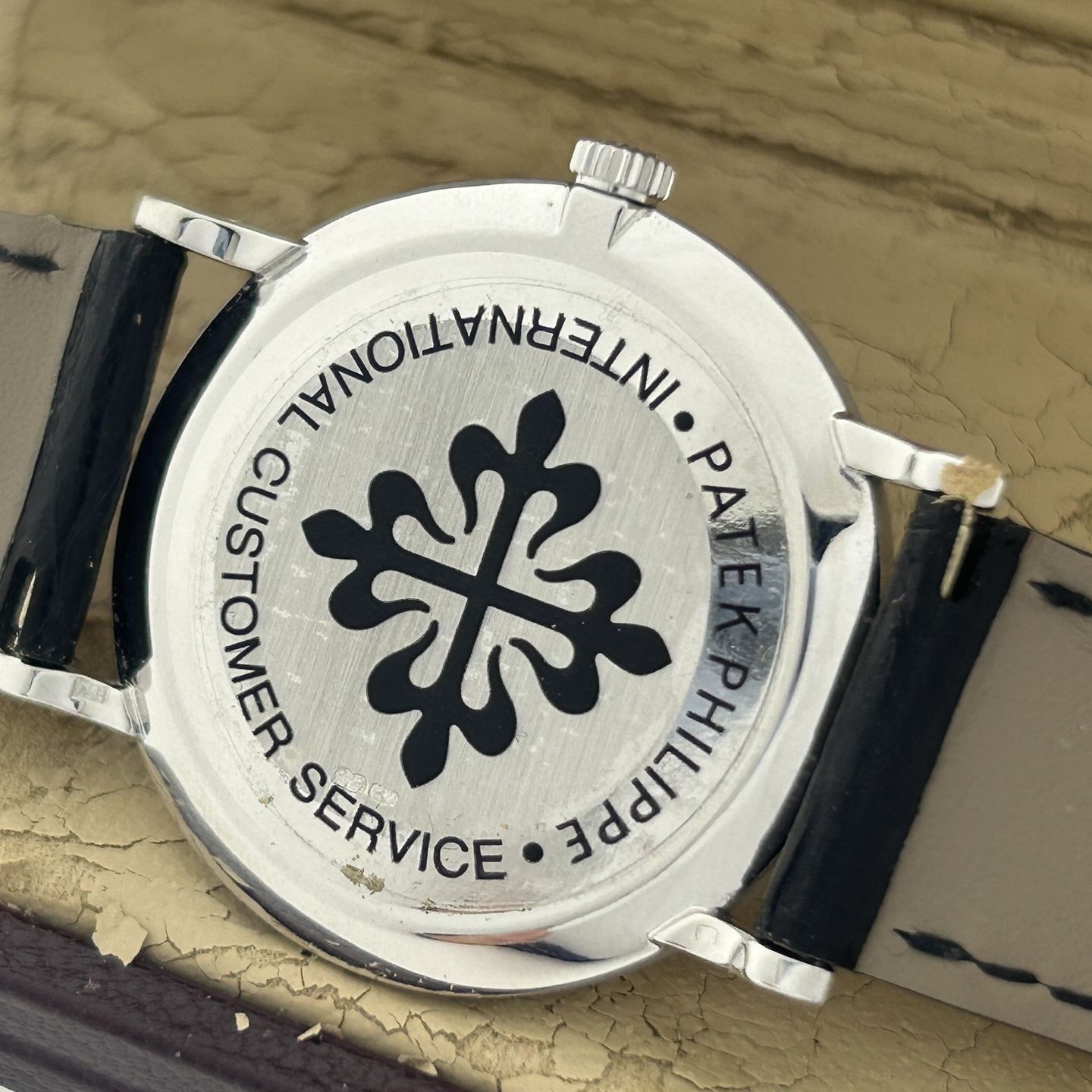 Patek Philippe Calatrava 3919G (1992) - White dial 34 mm White Gold case (2/8)