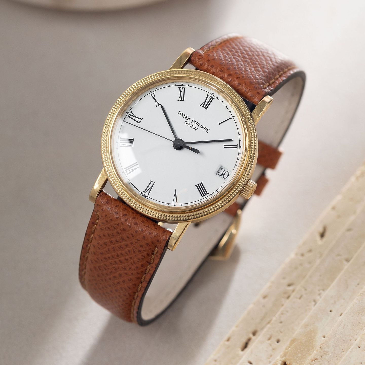 Patek Philippe Calatrava 3802J (Onbekend (willekeurig serienummer)) - Wit wijzerplaat 34mm Geelgoud (1/8)