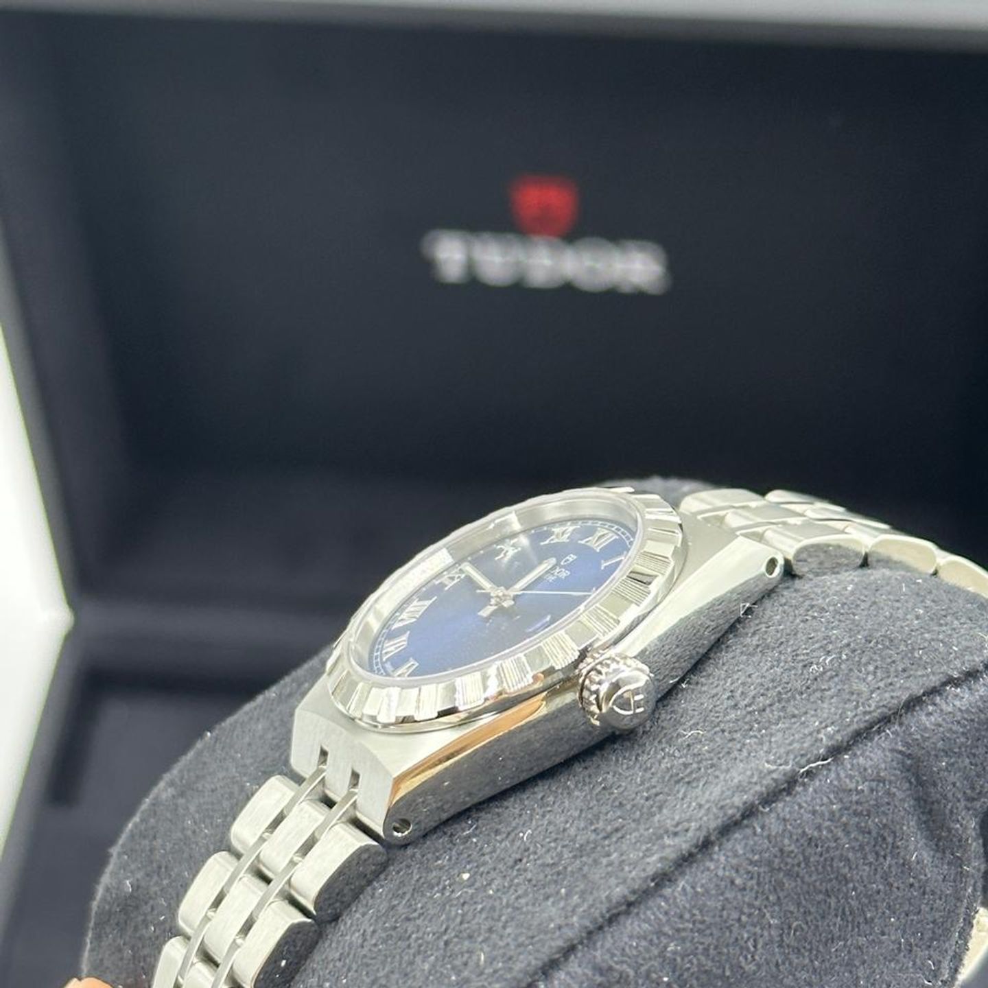Tudor Royal 28300 - (9/10)