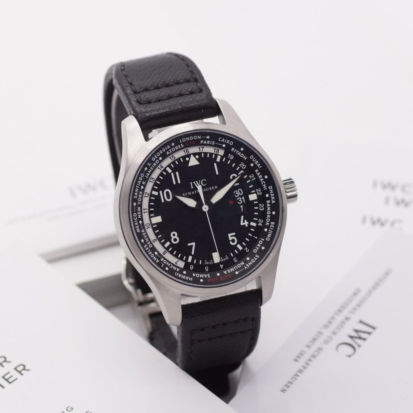 IWC Pilot Worldtimer IW326201 (2012) - Black dial 45 mm Steel case (1/8)