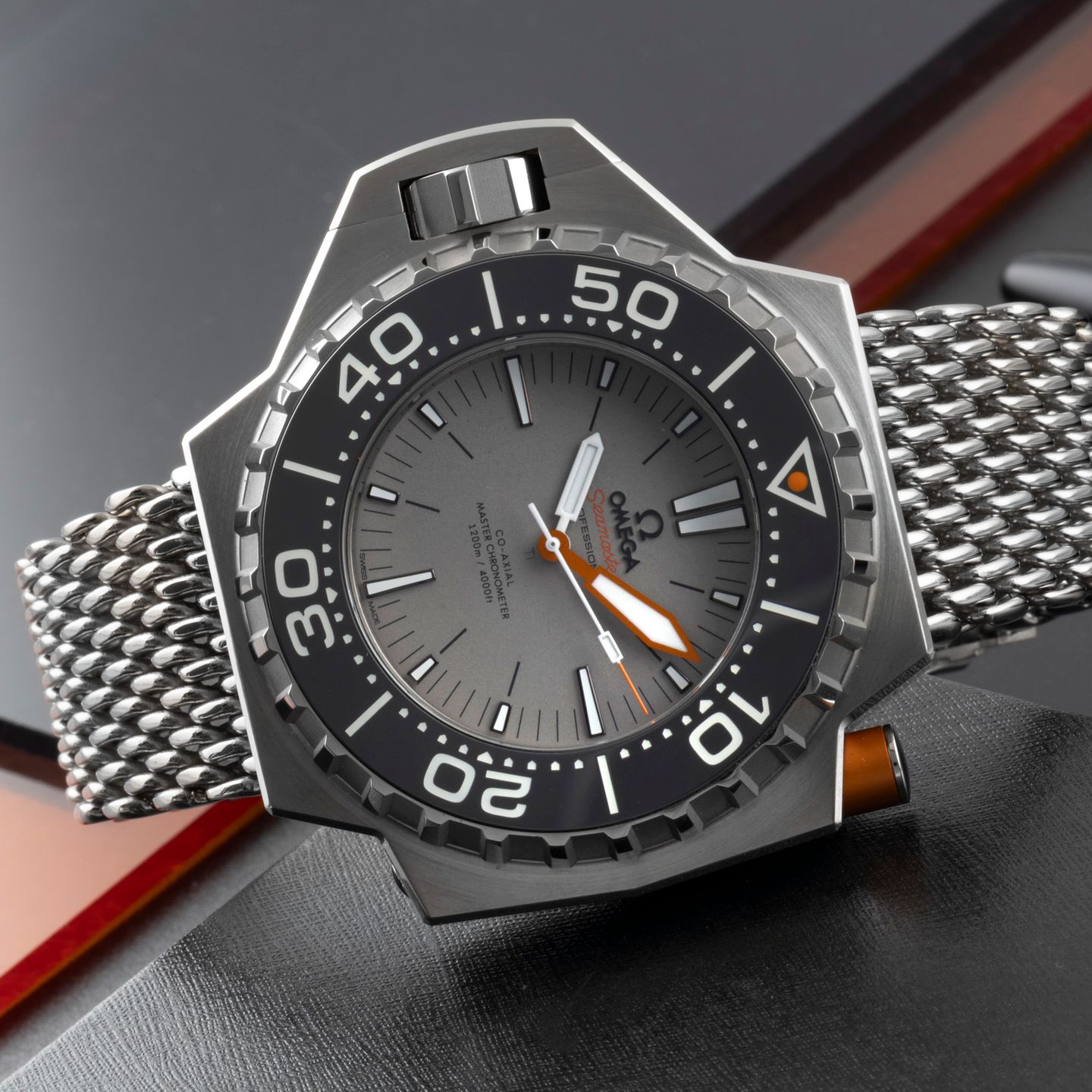 Omega Seamaster PloProf 227.90.55.21.99.001 - (2/8)