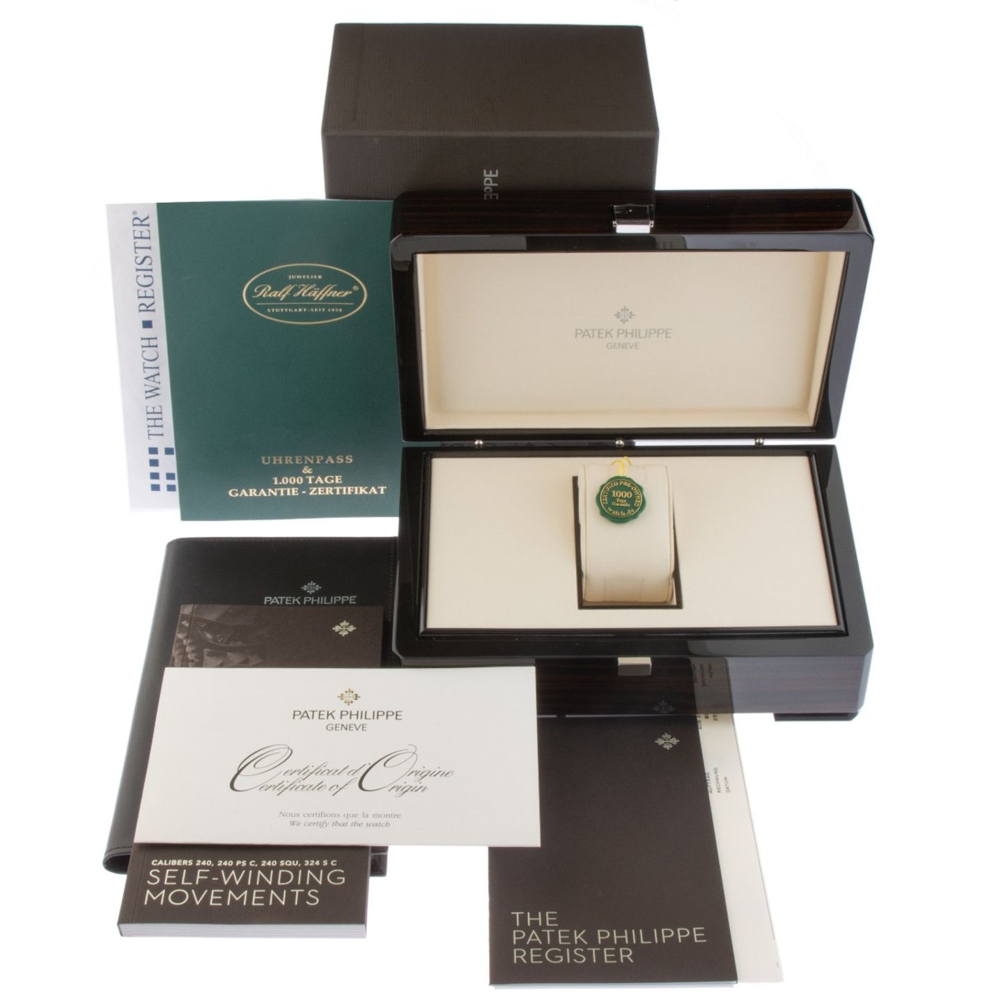 Patek Philippe Calatrava 5296G-010 (2016) - Silver dial 38 mm White Gold case (2/7)