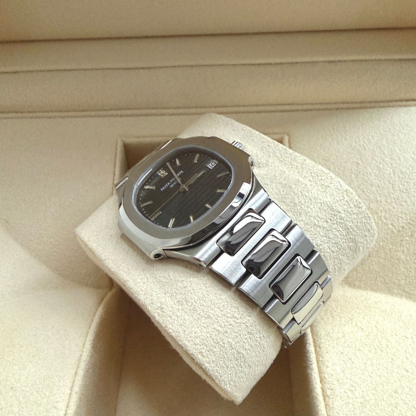 Patek Philippe Nautilus 3900/001 (1986) - Blue dial 33 mm Steel case (5/14)
