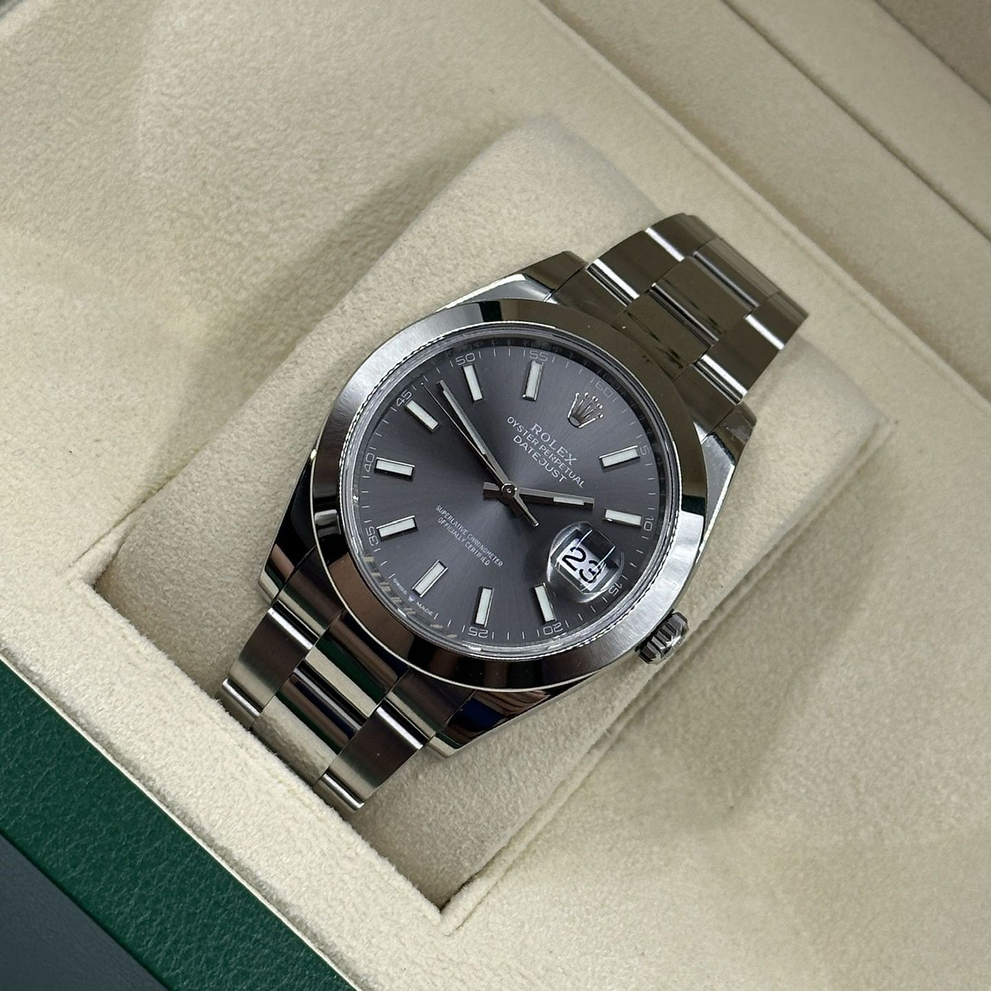 Rolex Datejust 41 126300 (2024) - Grijs wijzerplaat 41mm Staal (8/8)