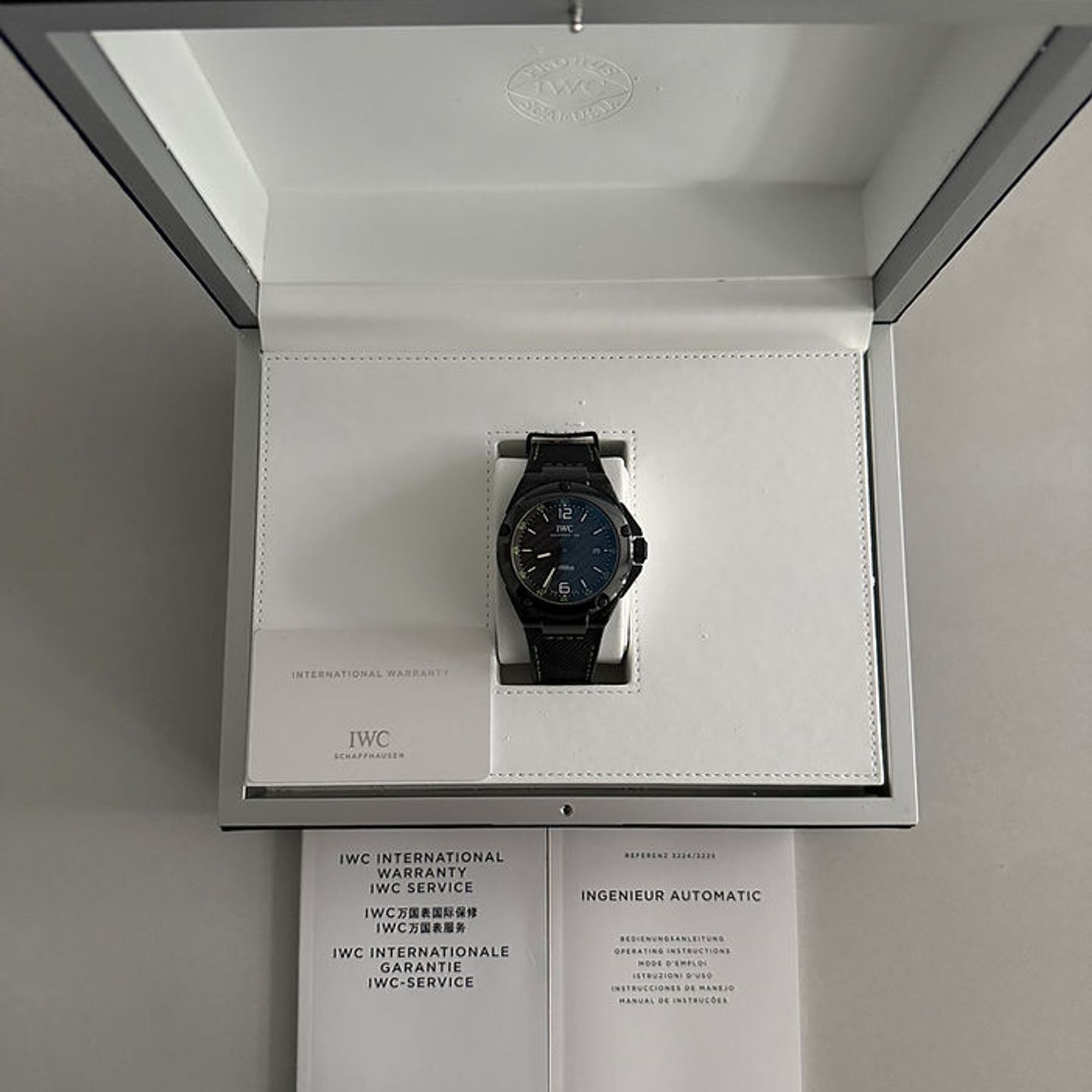 IWC Ingenieur Automatic IW322404 (2017) - Black dial 46 mm Carbon case (5/21)