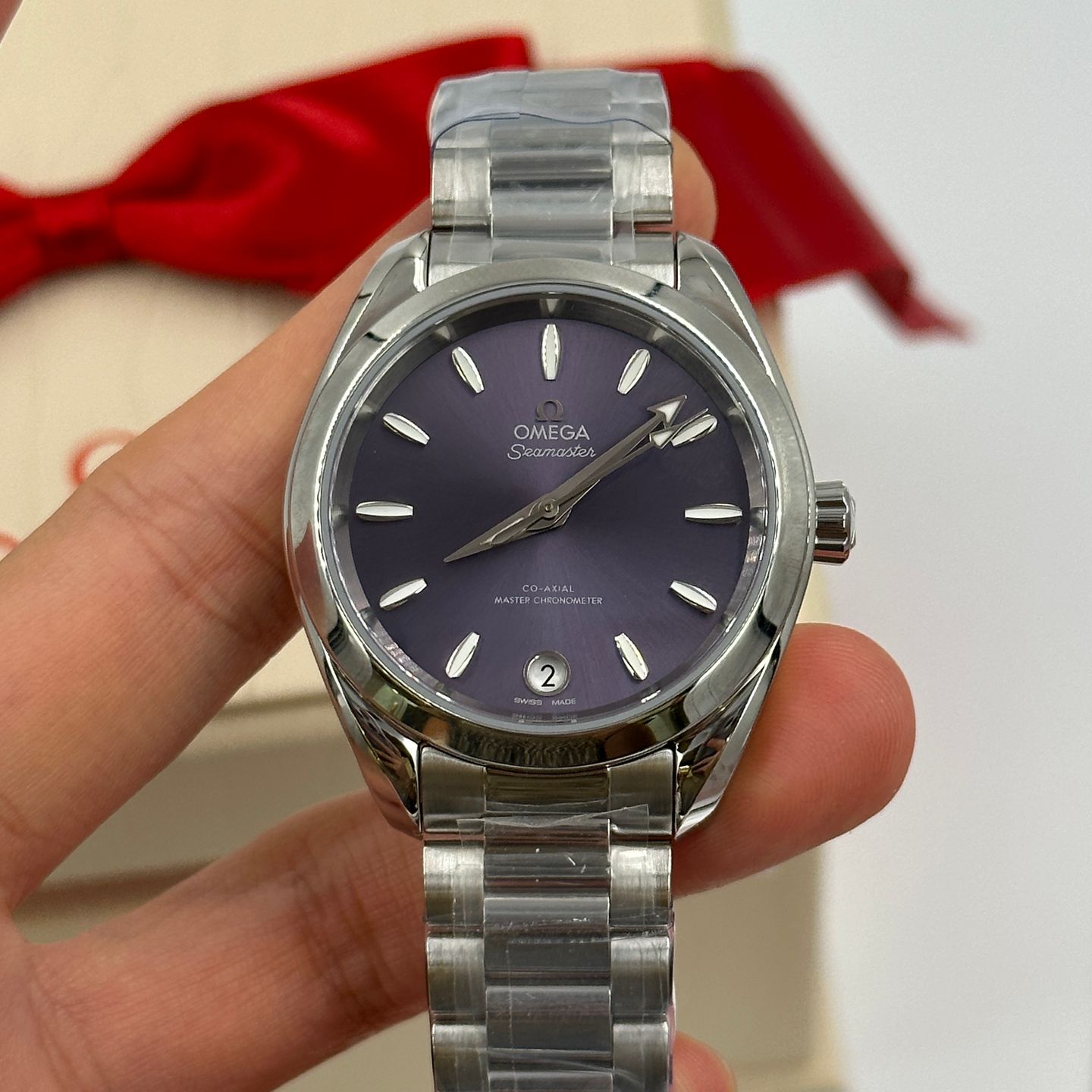 Omega Seamaster Aqua Terra 220.10.34.20.10.002 (2023) - Purple dial 34 mm Steel case (6/8)