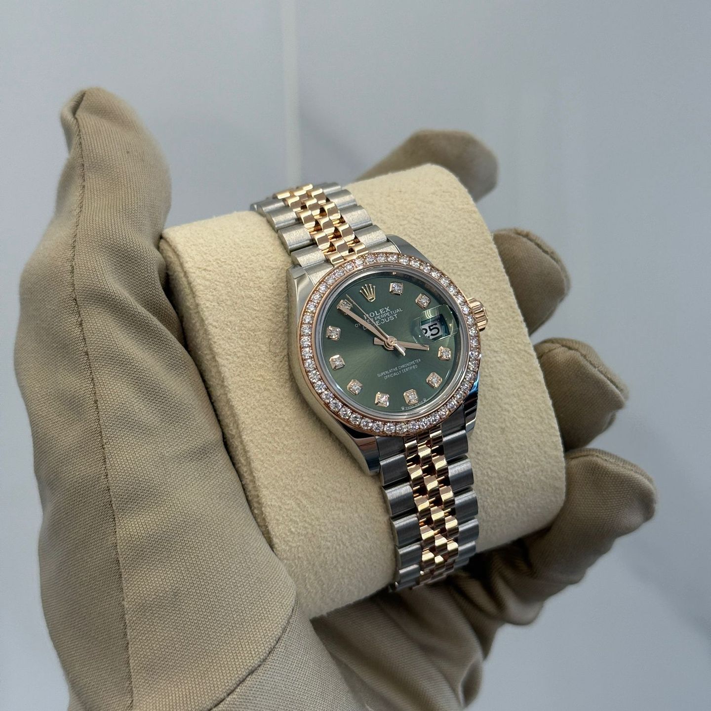 Rolex Lady-Datejust 279381RBR (2024) - Groen wijzerplaat 28mm Staal (5/8)