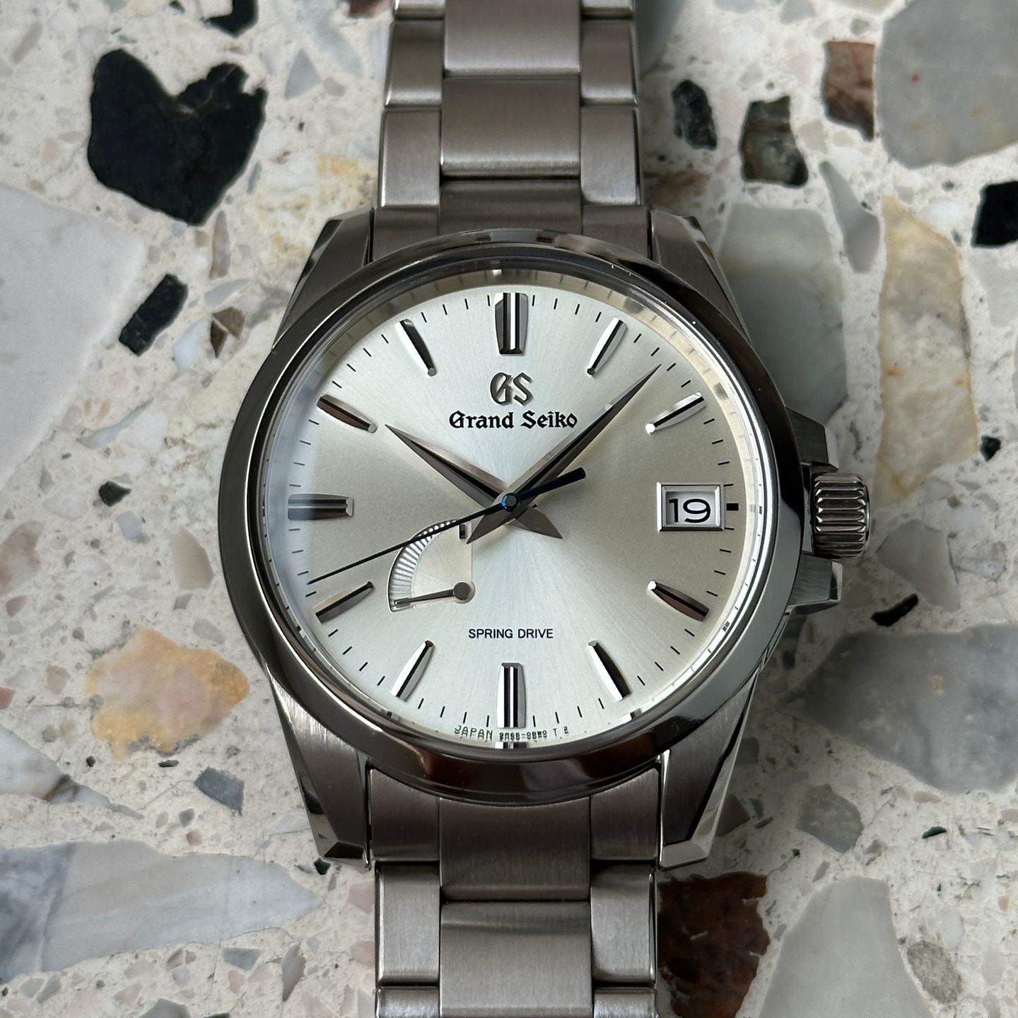 Grand Seiko Heritage Collection SBGA279 - (3/8)