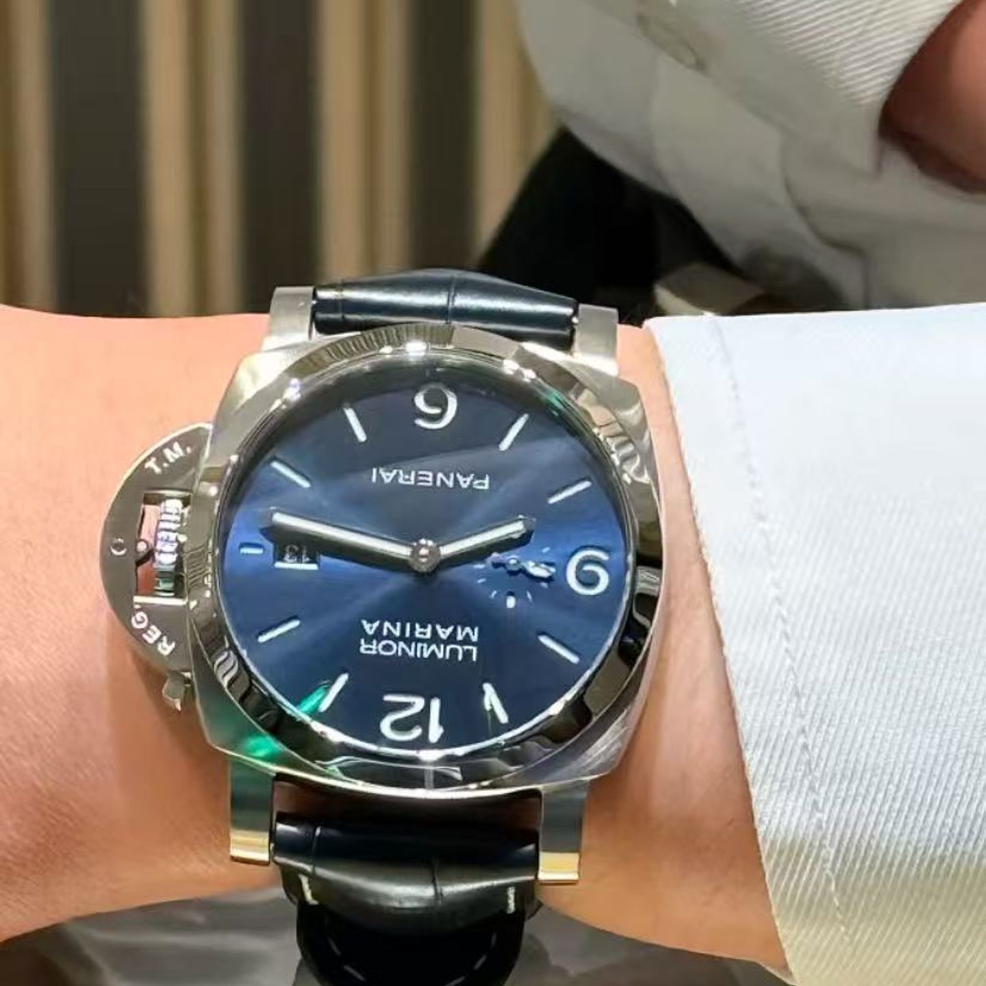 Panerai Luminor Marina PAM03313 (2025) - Blauw wijzerplaat 44mm Staal (4/4)