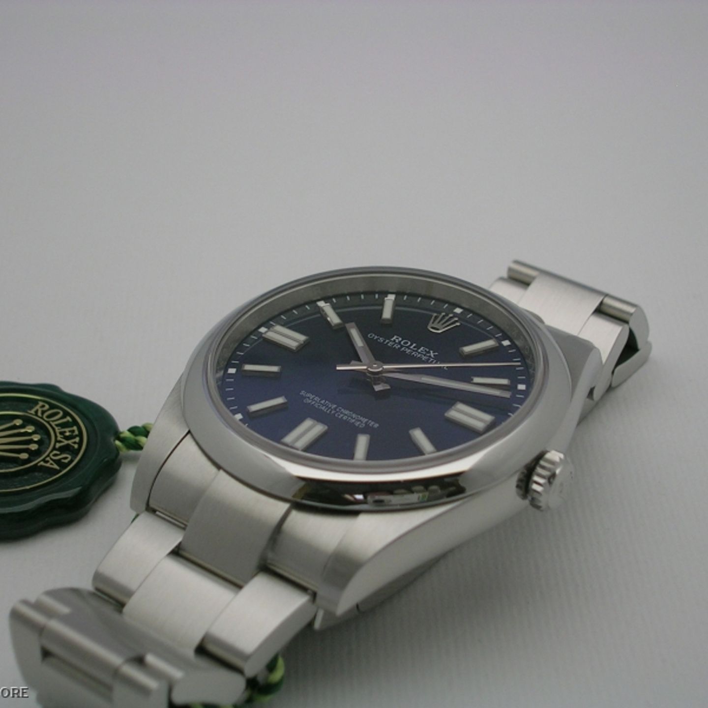 Rolex Oyster Perpetual 41 124300 - (3/5)