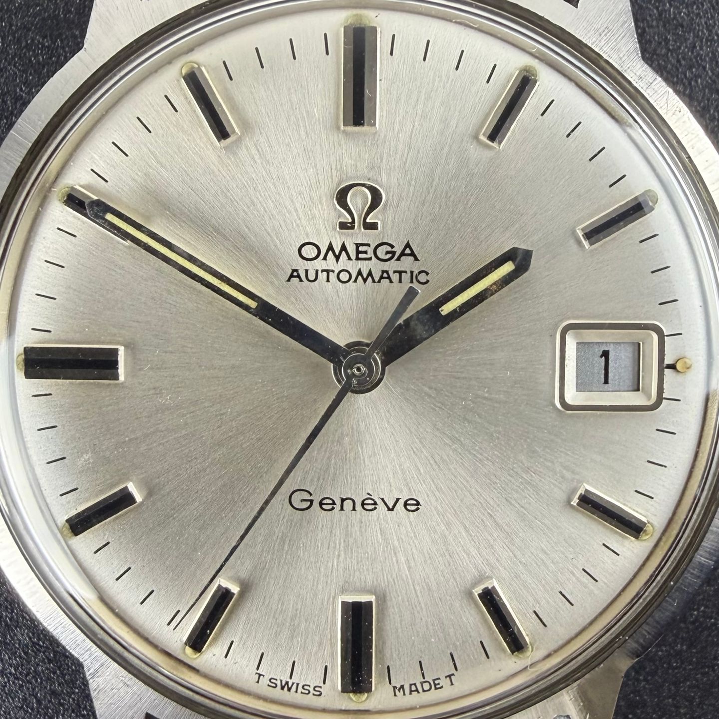 Omega Genève 166.070 (1970) - White dial 35 mm Steel case (8/8)