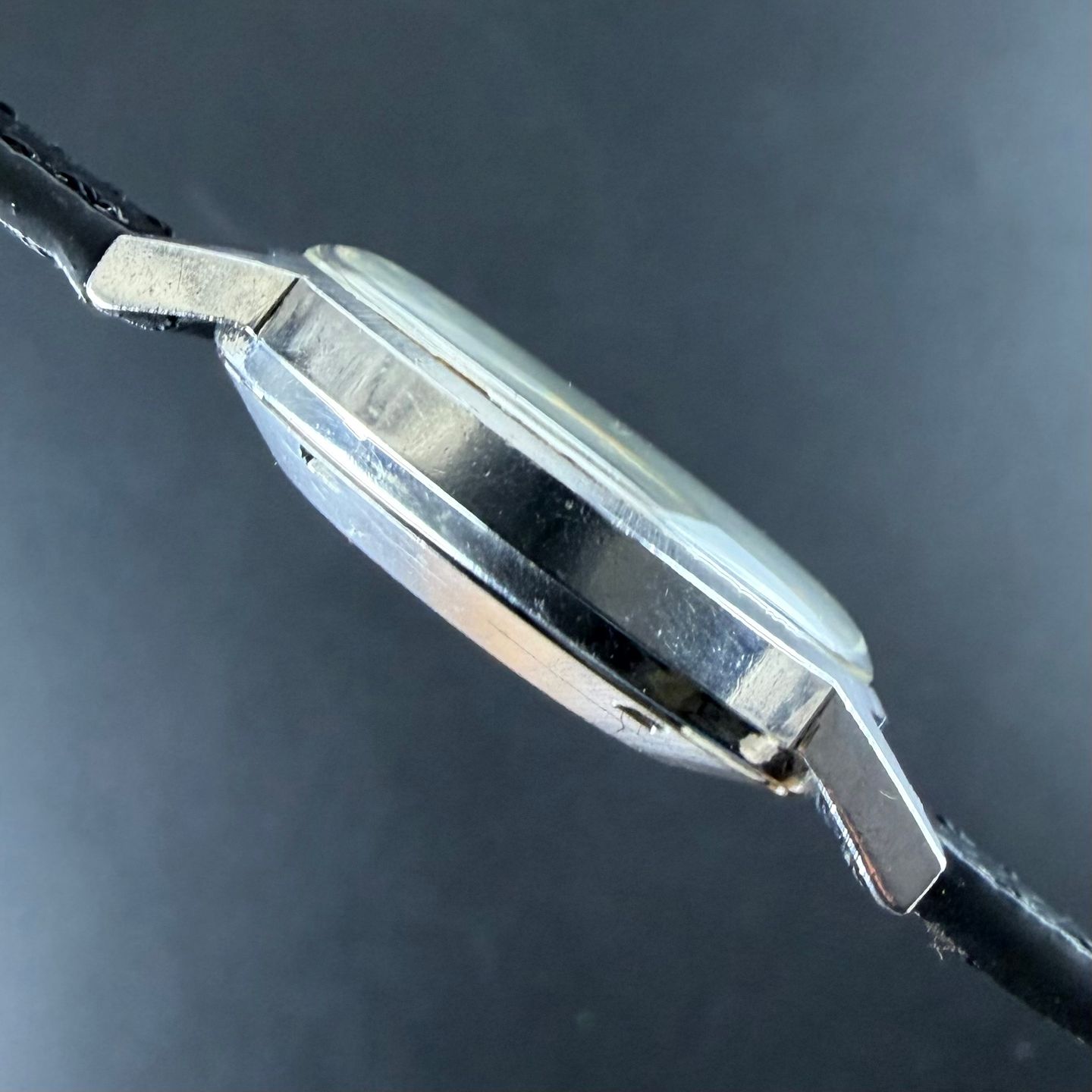 Omega Genève 166.070 (1970) - White dial 35 mm Steel case (6/8)