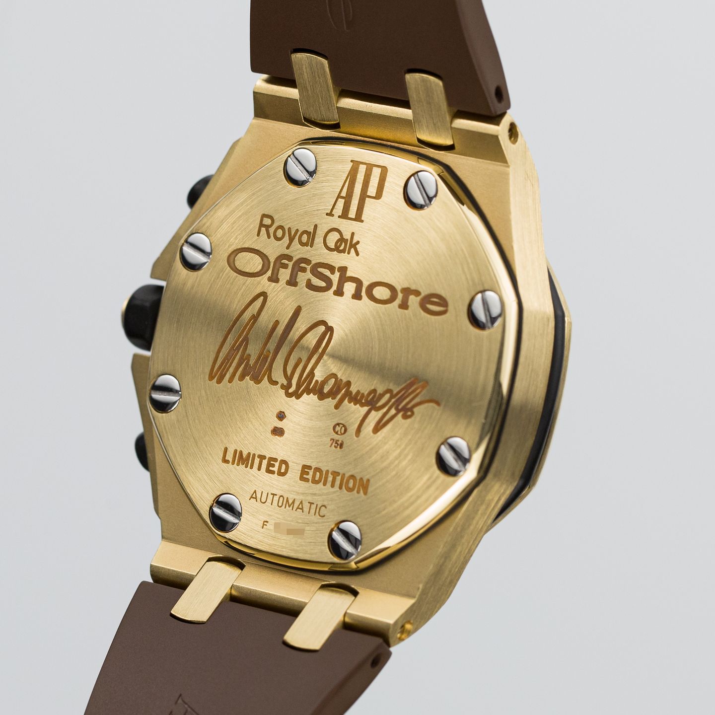 Audemars Piguet Royal Oak Offshore 26007BA.OO.D088CR.01 (2014) - Brown dial 42 mm Yellow Gold case (3/8)